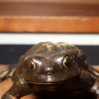 Antique Bronze Frog Gama sennin Nagoshi Family Ornament Japanese Toko-oki BOS819