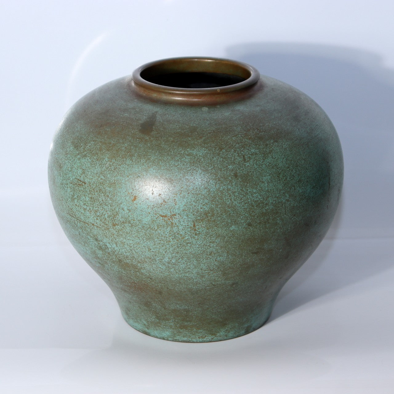 Vintage Heavyweight Japanese Bronze Vase Engraved carp Motif Verdigris Patina5