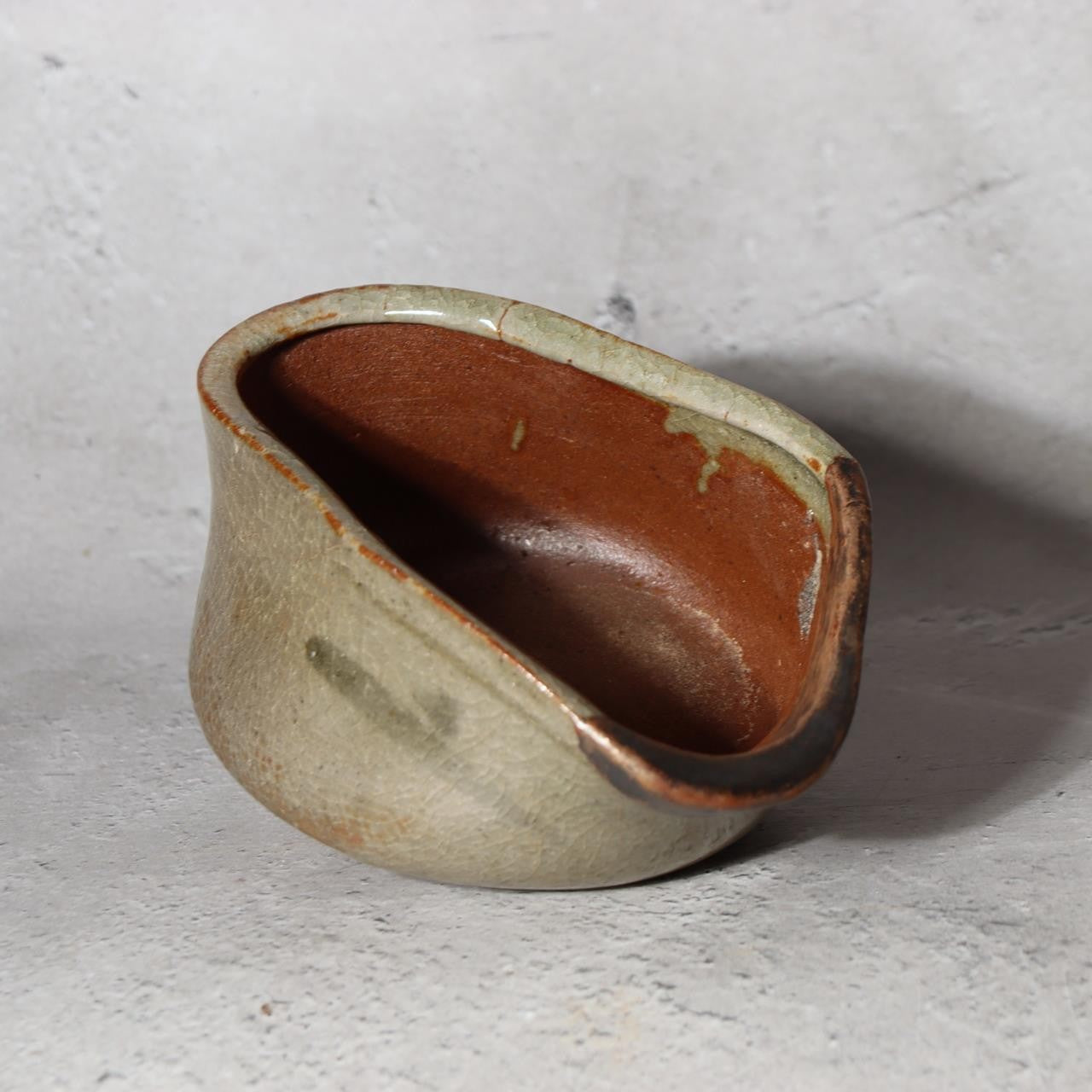 Antique Japanese Karatsu Tea Bowl Chawan Kihara Kiln Distorted Shape Box PCP2772