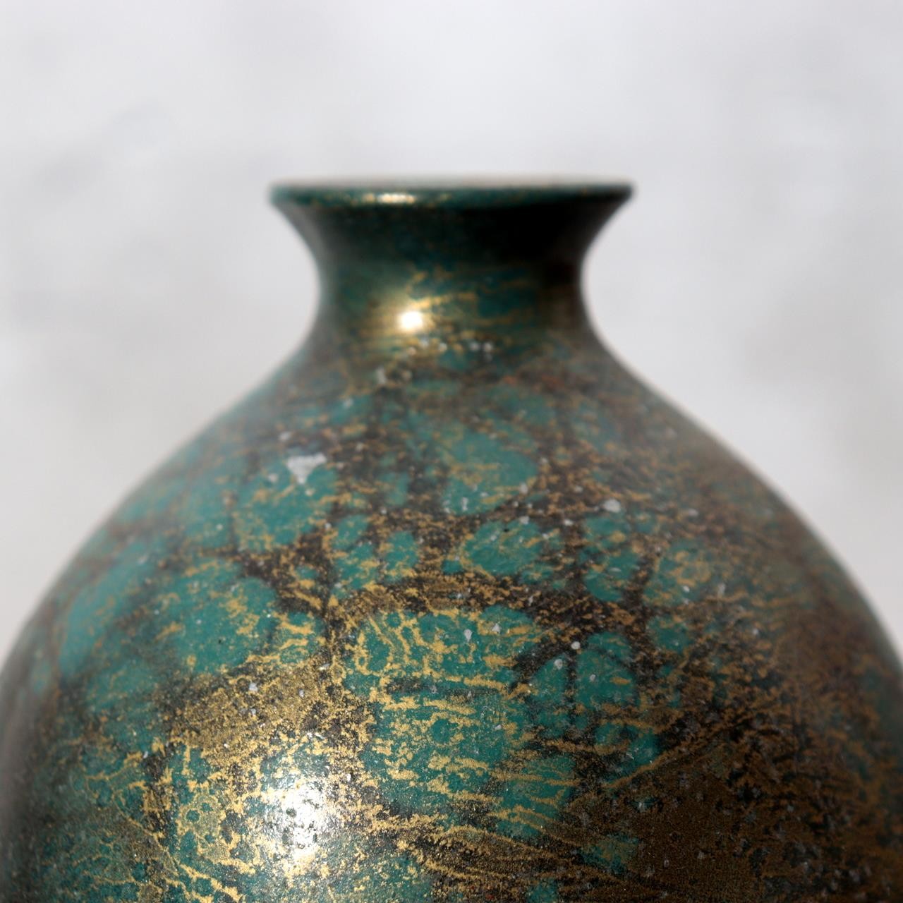 Japanese Bronze Bud Vase Green and Gold Patina Flower Holder BV77610