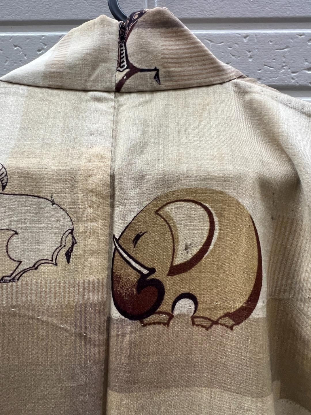 Vintage Japanese Yukata Kimono Animal Pattern Elephants Giraffes8
