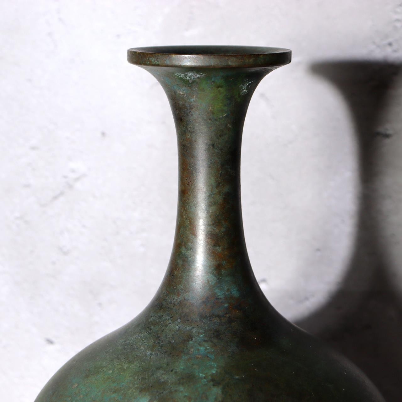 Takaoka Bronze Vase  Gousho Ancient Verdigris Patina Classic Trumpet Neck Japan4