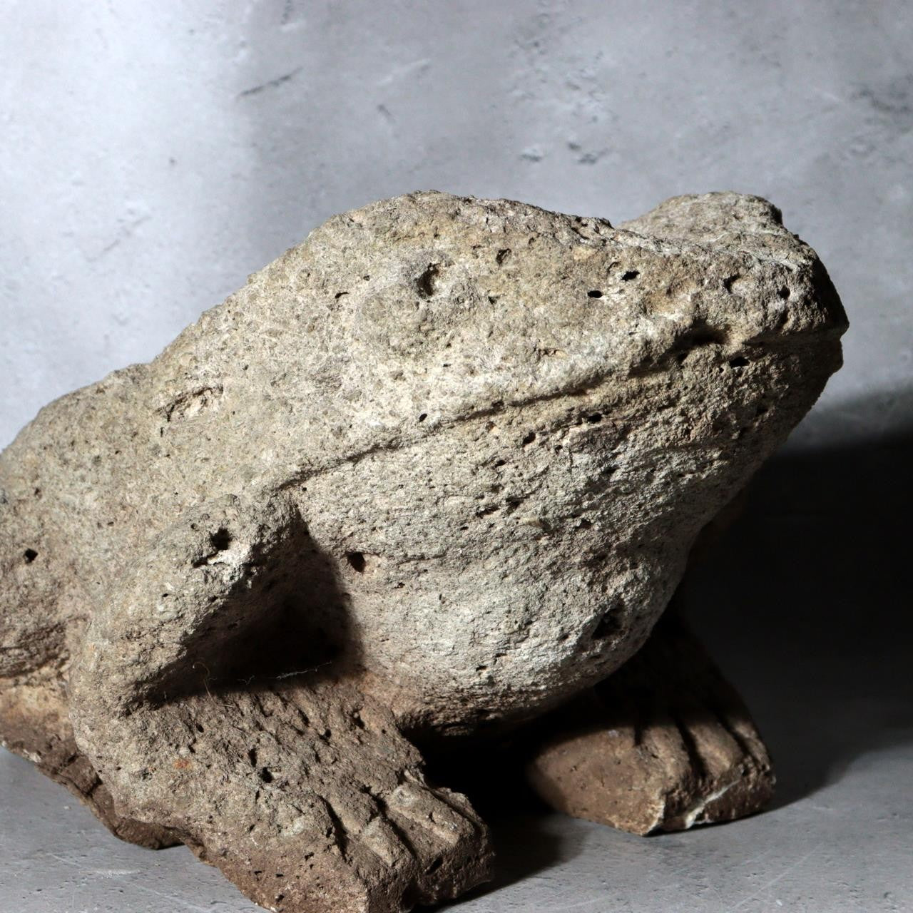 Japanese Carved Porous Stone Frog Sculpture Garden Ornament BT2568
