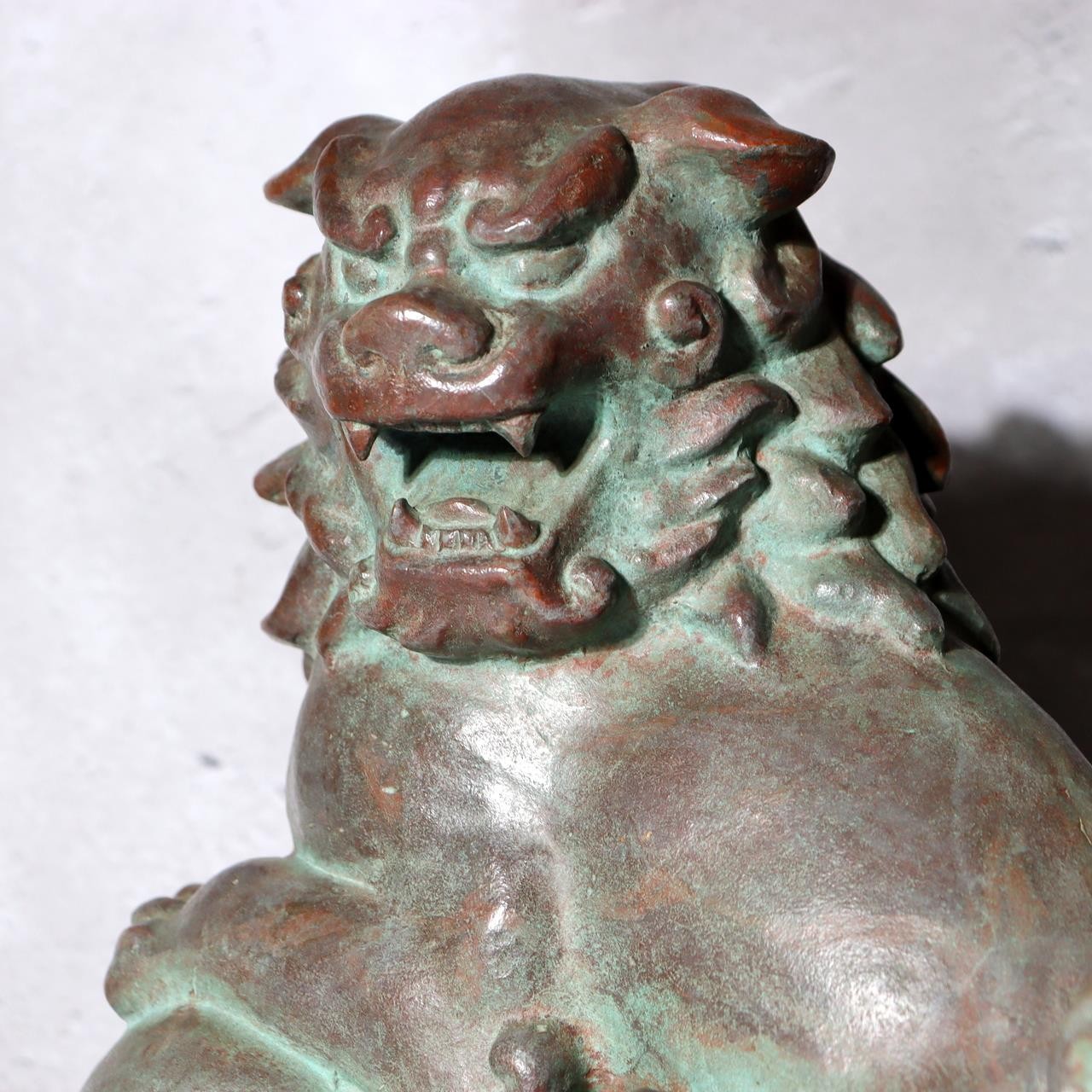 Vintage Japanese Cast Bronze Shishi Lion Statue Tama-tori Guardian Dog 4.2kg11
