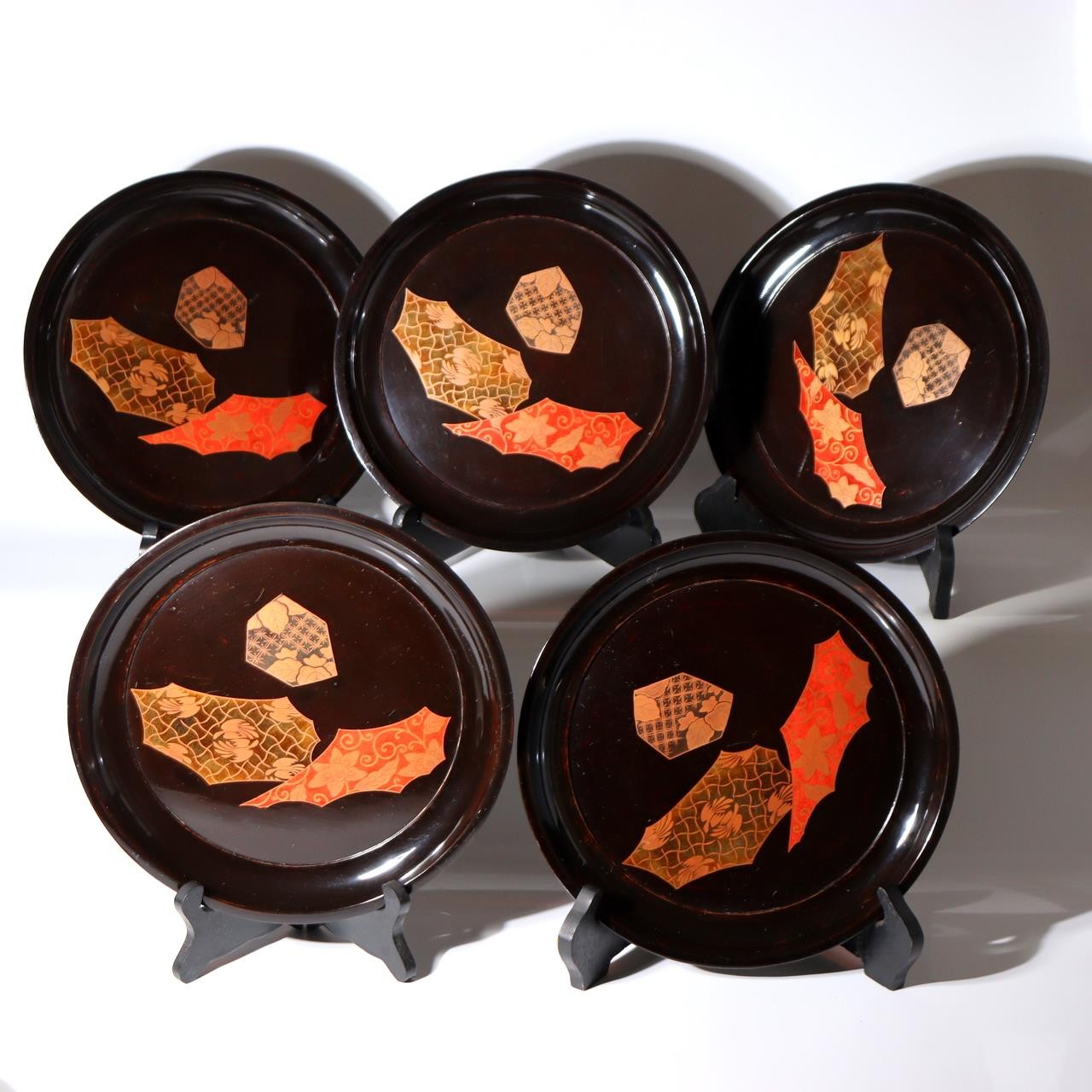 Set of 5 Japanese Lacquer Plates Juganji Temple Maki-e Gold Urushi Serving Set1