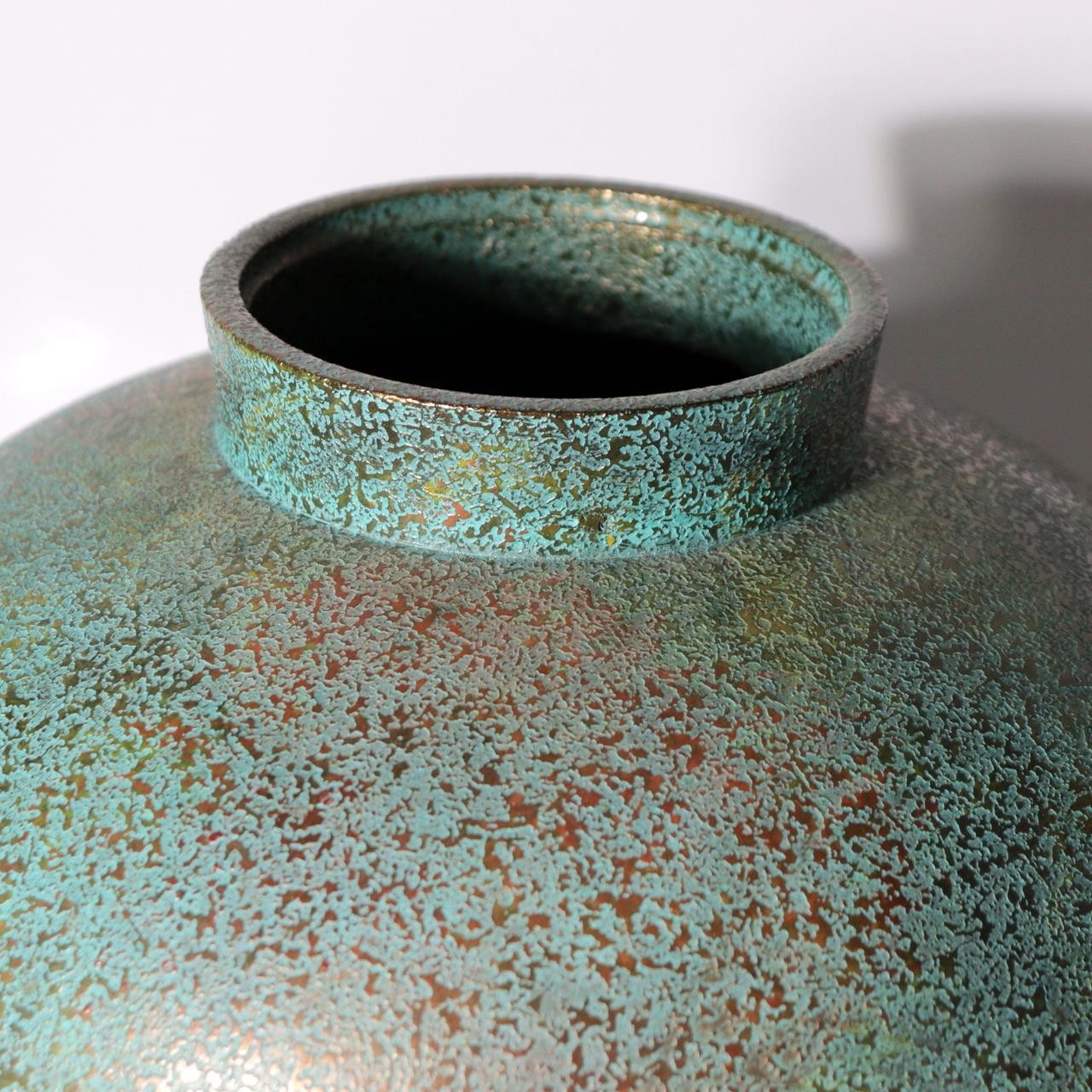 Vintage Japanese Cast Bronze Vase Blue Gold Mottled Patina Tomobako BV78413