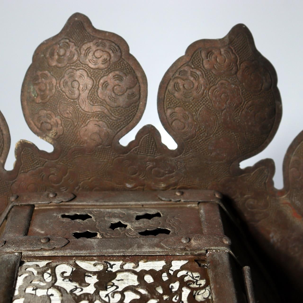 Japanese Kyoto Antique Bronze Lotus Temple Lantern Toro Buddhist Altar 33cm17