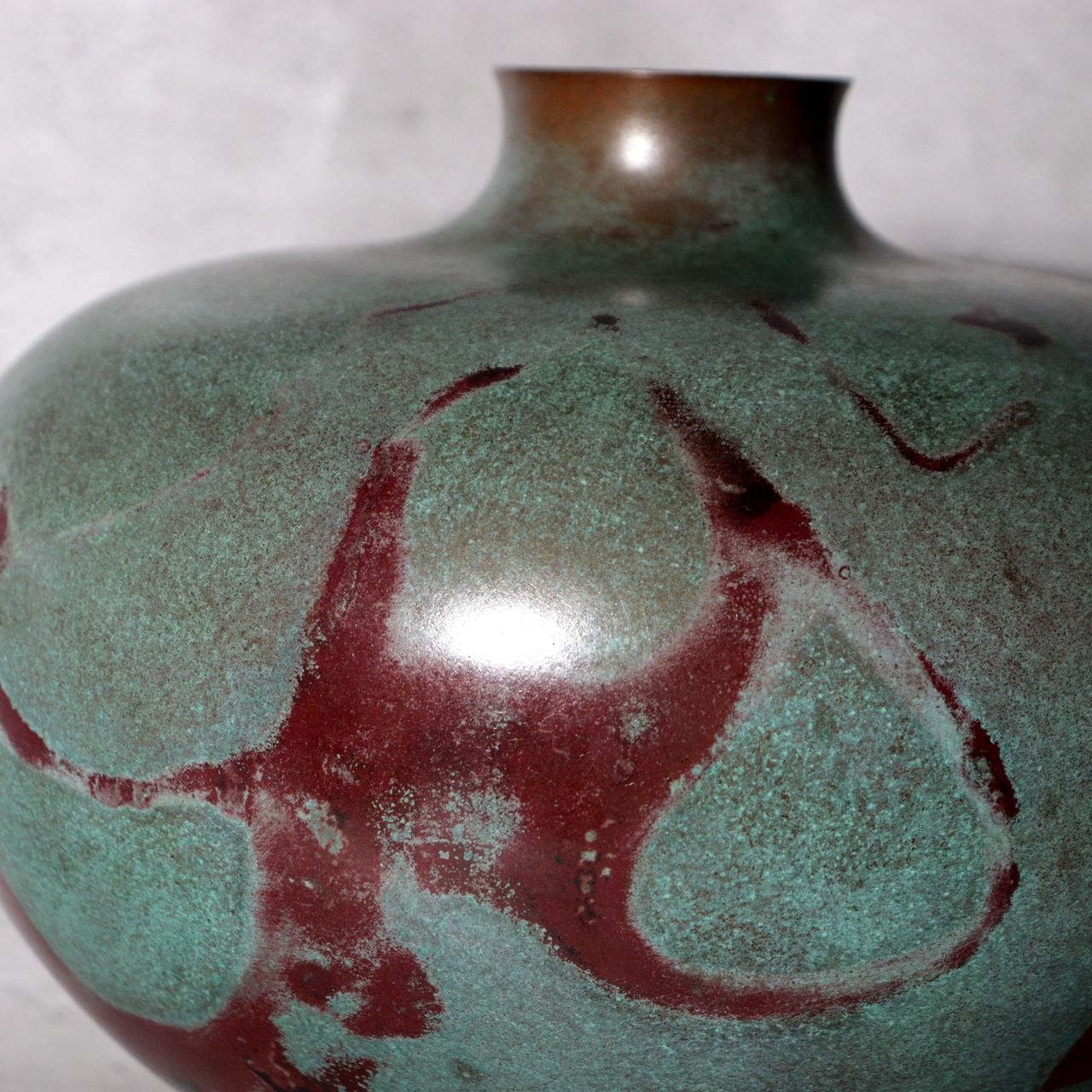 Japanese Takaoka Bronze Flat Round Vase Kankei Hanya Mottled Patina Tomobako13