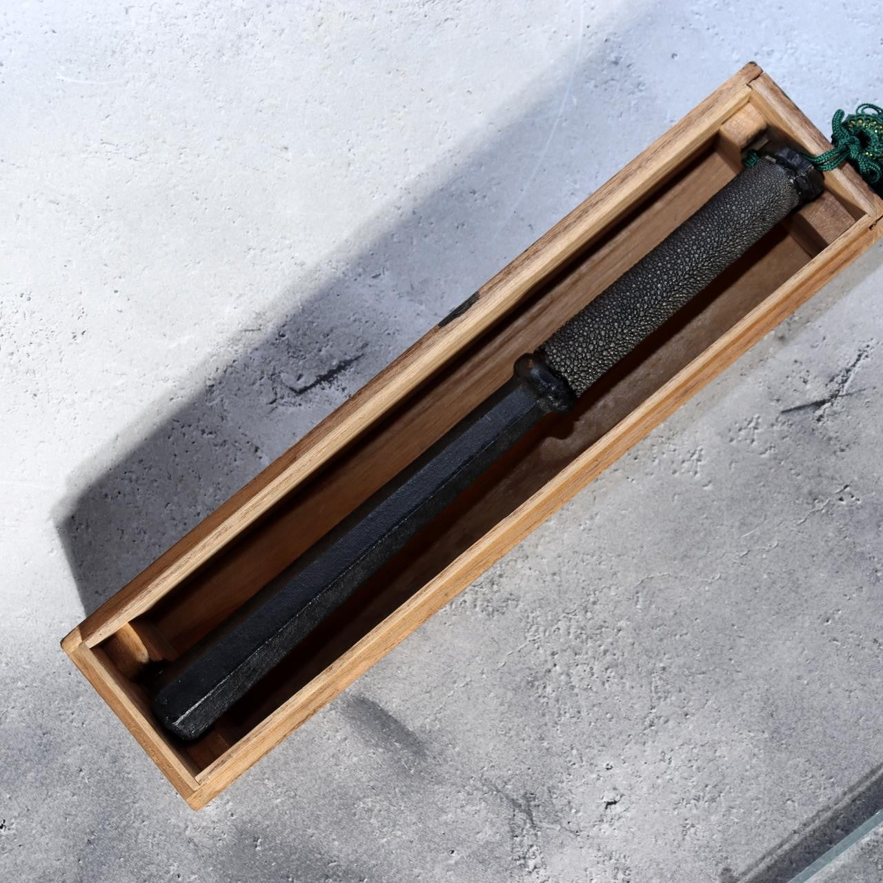Heavy Japanese Iron Tenarashi  Martial Arts Conditioning Tool 1.1kg / 2.6 lbs10