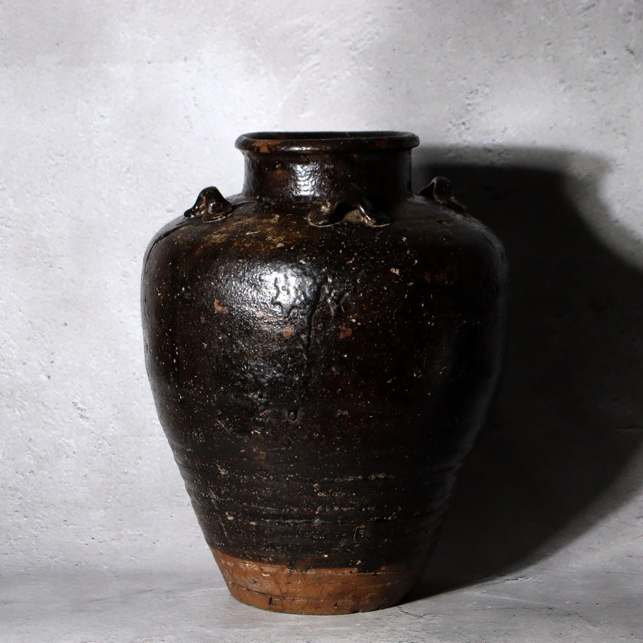 Antique Japanese Shiga Folk Kiln Pottery Iron Glaze Shiji-ko Four-Lug Jar PV3110