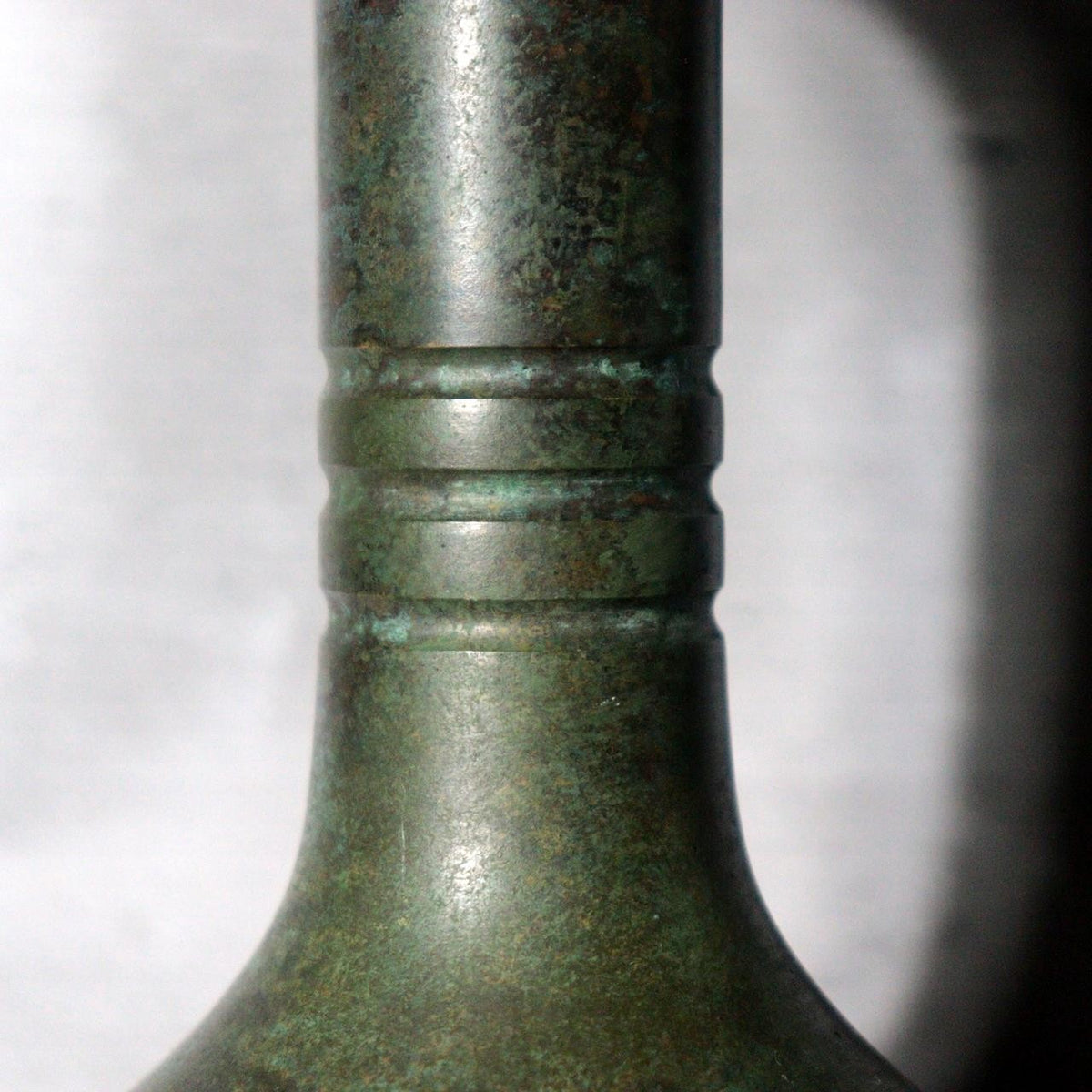 Vintage Japanese Takaoka Cast Bronze Vase Crane Neck by Zuiho Green Patina11