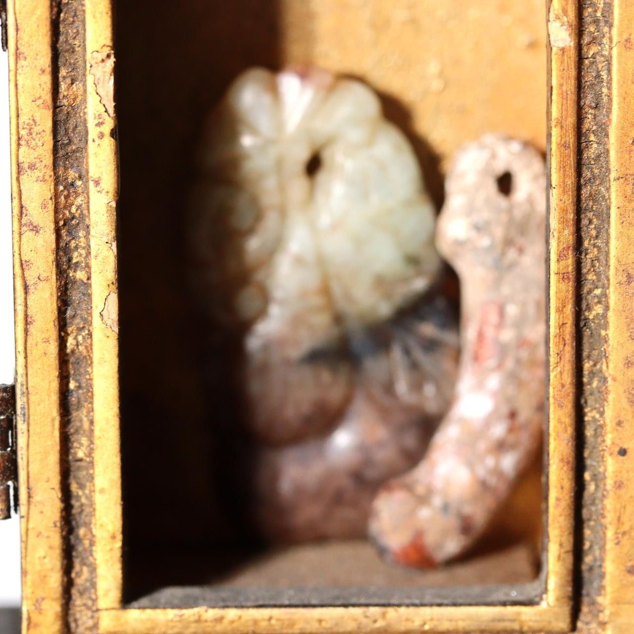 Antique Japanese Spiritual Miniature Collection Zushi Magatama Jade Daikoku1