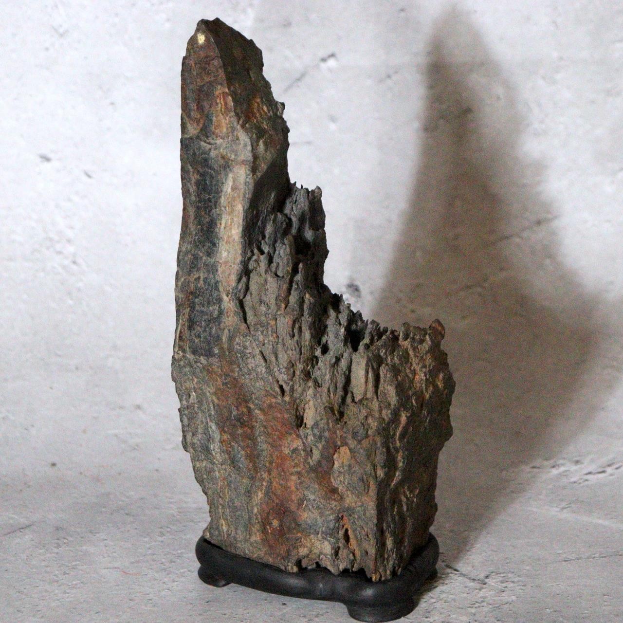 Japanese Suiseki Viewing Stone Senbutsu-ishi Natural Mountain Formation Zen3