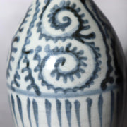 Antique Japanese Imari Sometsuke Set  Tako Karakusa Slender Vase & Kozara Plate9