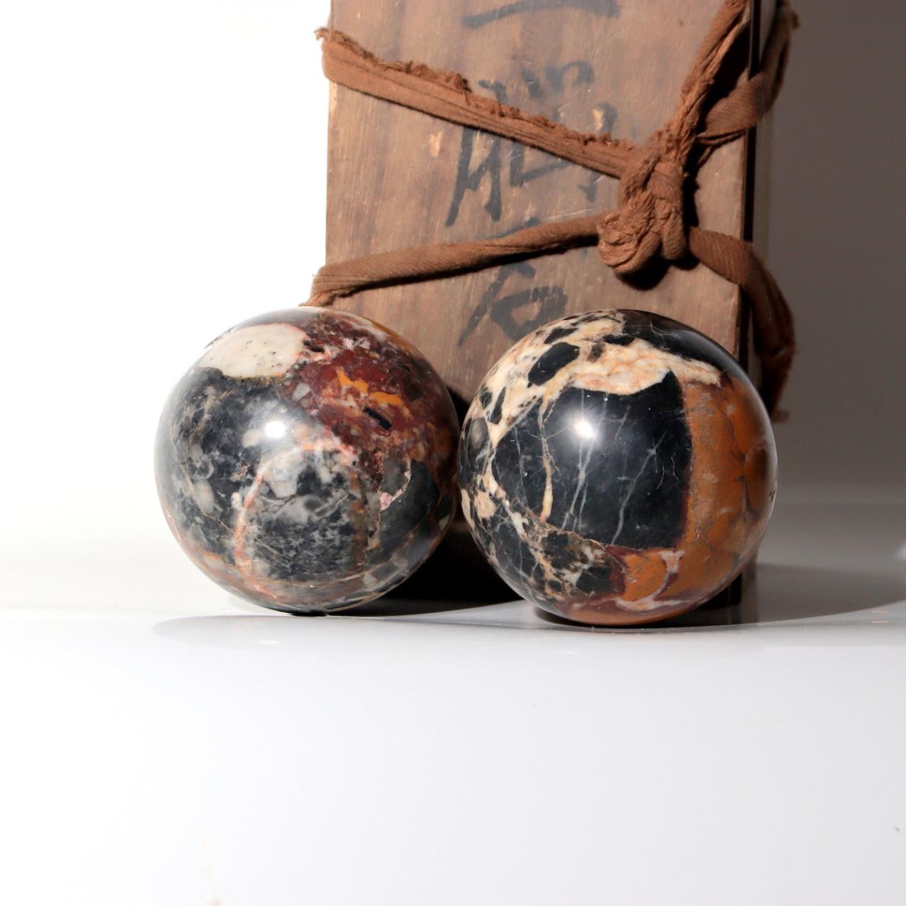 Antique Japanese Kinshozan Sarasa Stone Viewing Spheres Meiji 7 (1874) SS2350