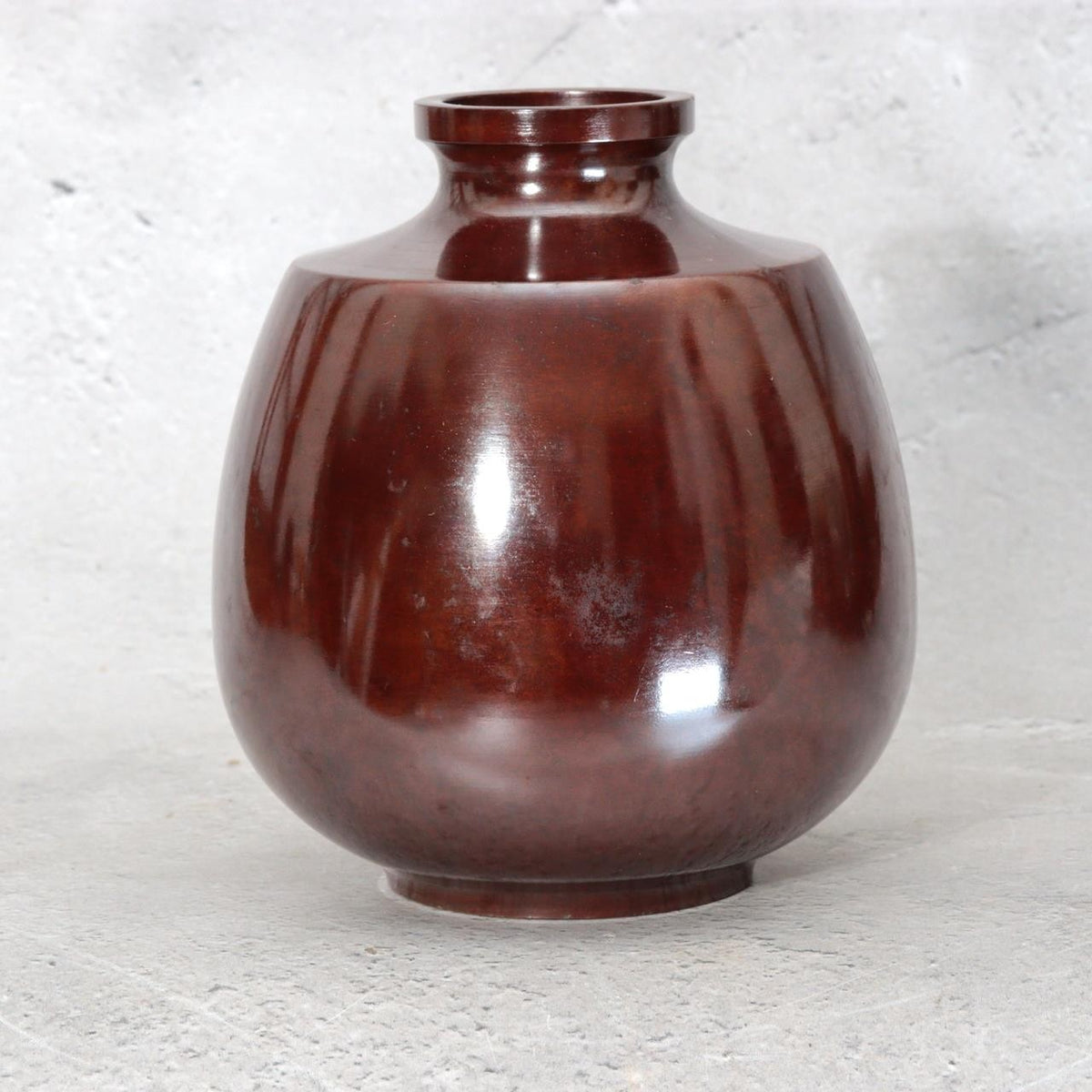 Vintage Japanese Cast Bronze Vase Yasumi Dark Red Patina Tomobako8