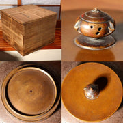 Living National Treasure Suzuki Morihisa Nanbu Iron Kettle Rabbit Chagama Box4