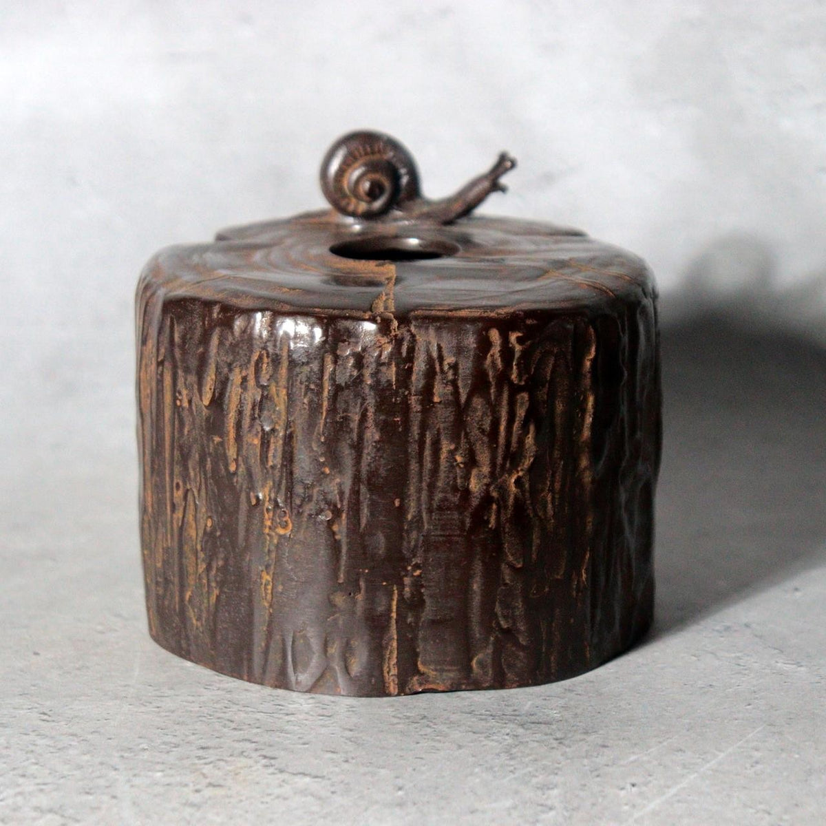 Vintage Japanese Takaoka Cast Bronze Vase Tree Stump Snail Getsuho0