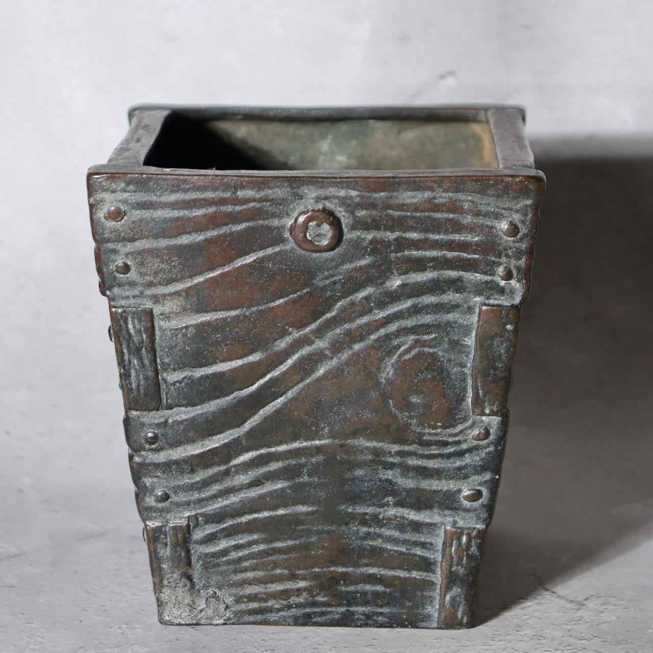 Japanese Meiji -Taisho Bronze Square Vase by Tsuda Shinzui — Mokume Texture15