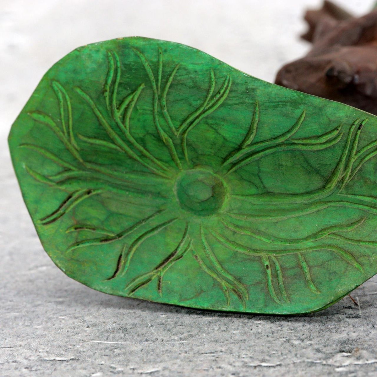 Vintage Japanese Wood Carved Frog with Lotus Leaf Umbrella – WO65512