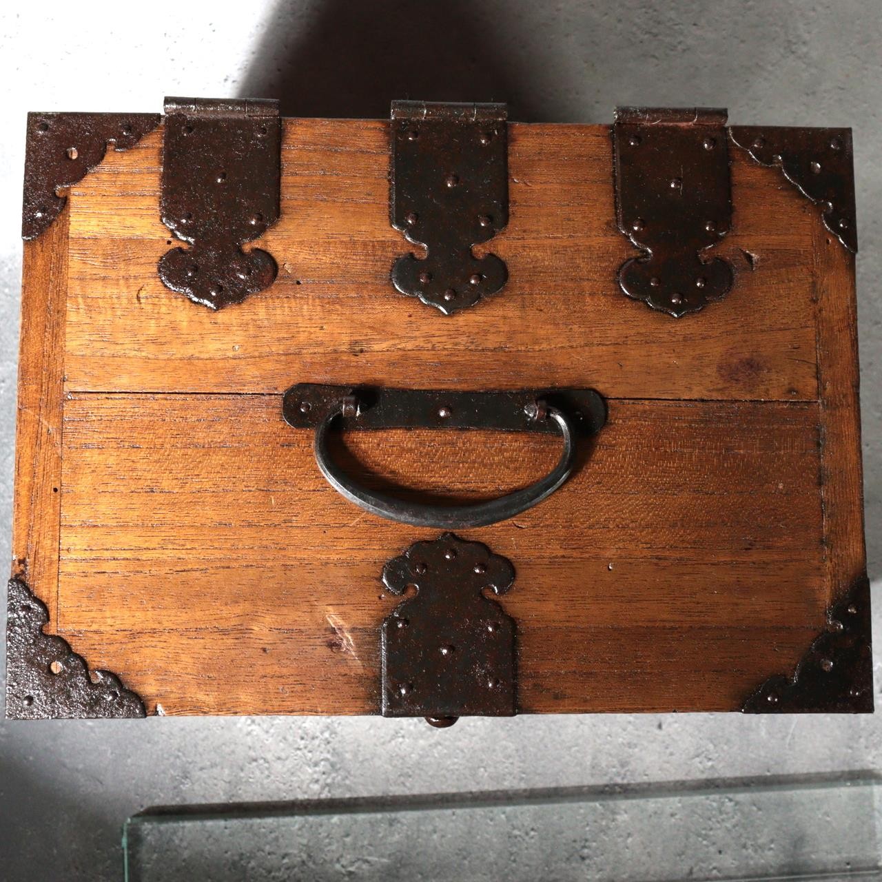 Antique Small Meiji Japanese Wooden Suzuribako Writing Box Ko dansu WO62915