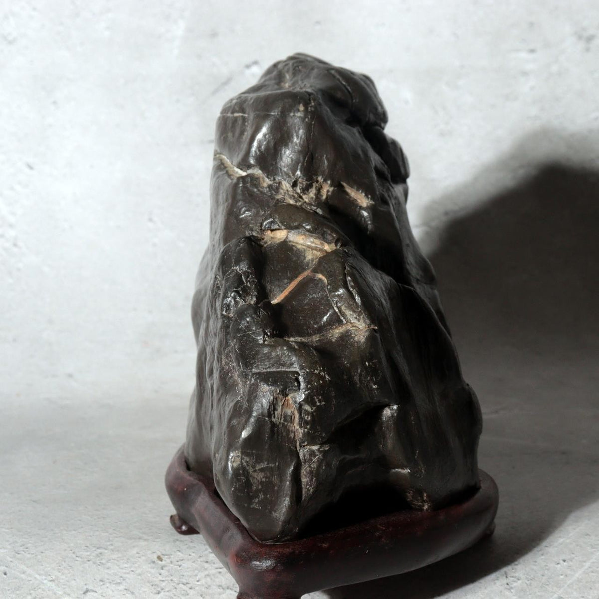 Japanese Suiseki Viewing Stone Mountain Island Shape Wooden Base10