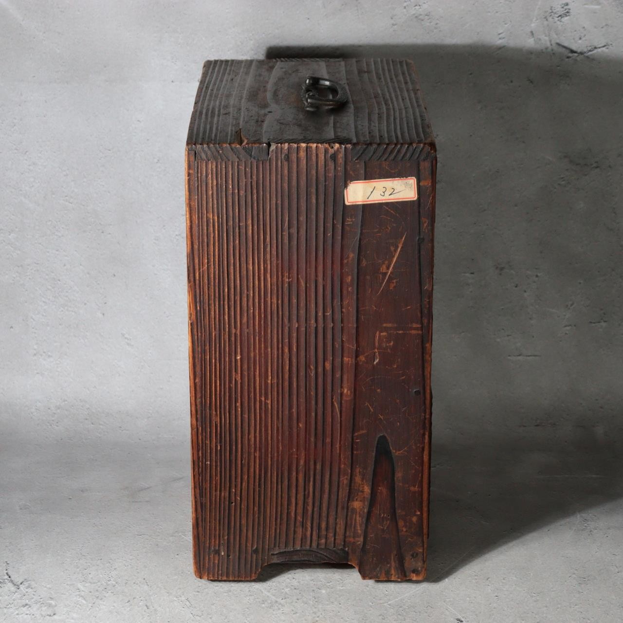 Antique Japanese Merchant Security Drawer Chest Late Edo Nanako Handle WO62715