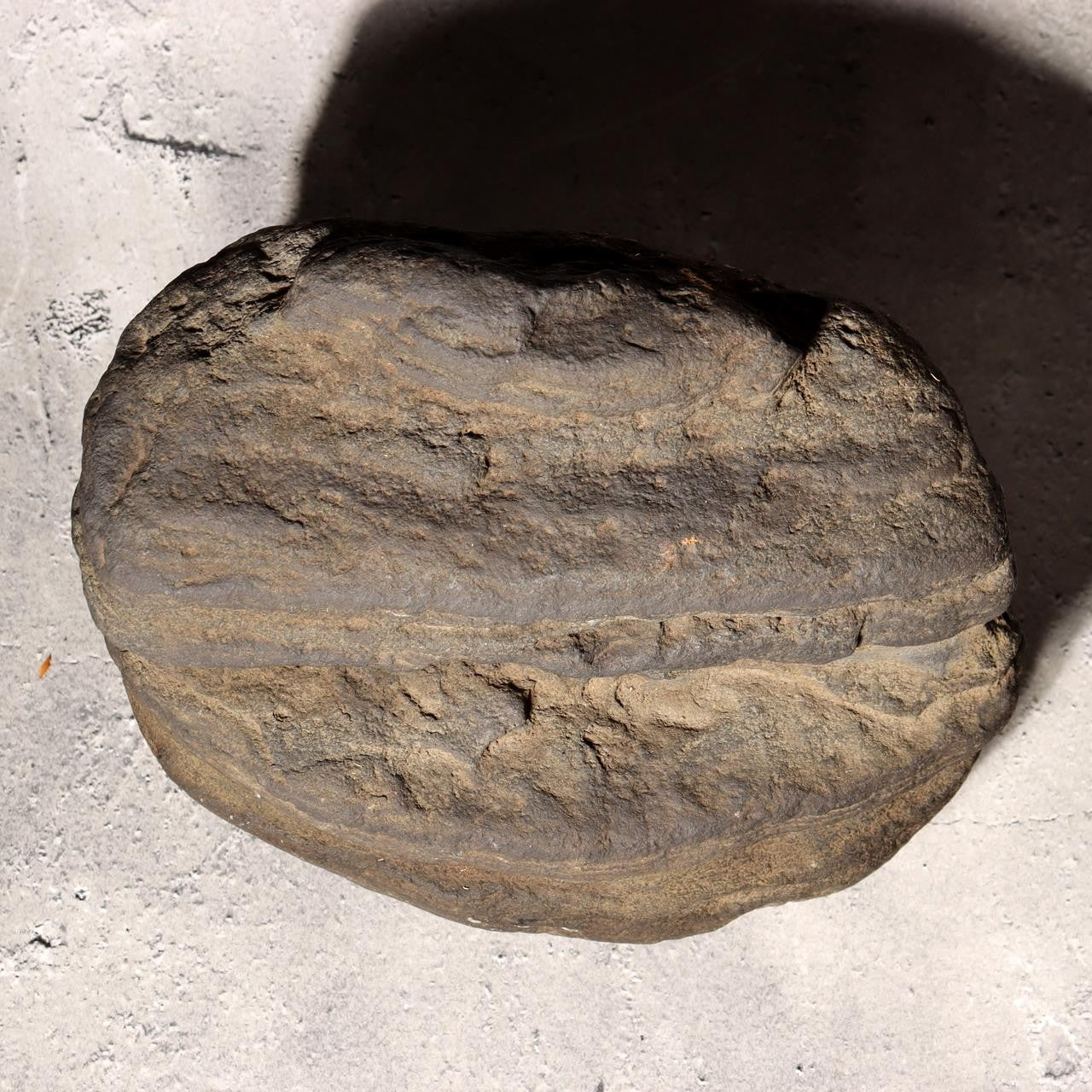 Japanese Suiseki Viewing Stone Natural Cliff Rock Plateau Landscape Heavy 4.5kg4