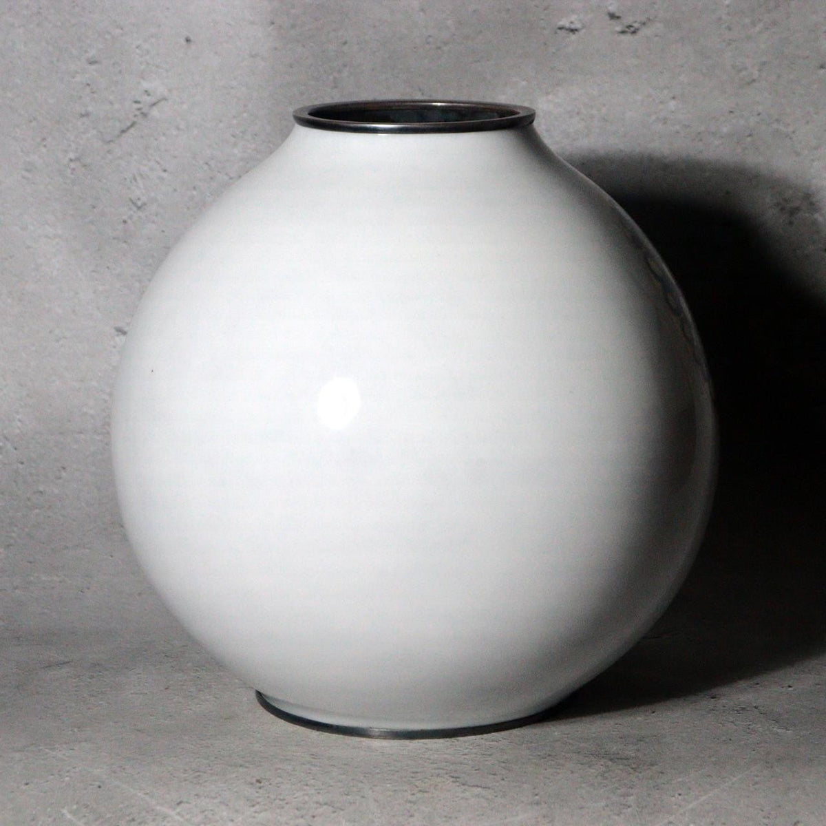 Japanese Cloisonne Enamel Silver Rim Vase Hiroaki Ota Abstract Motif Tomobako5