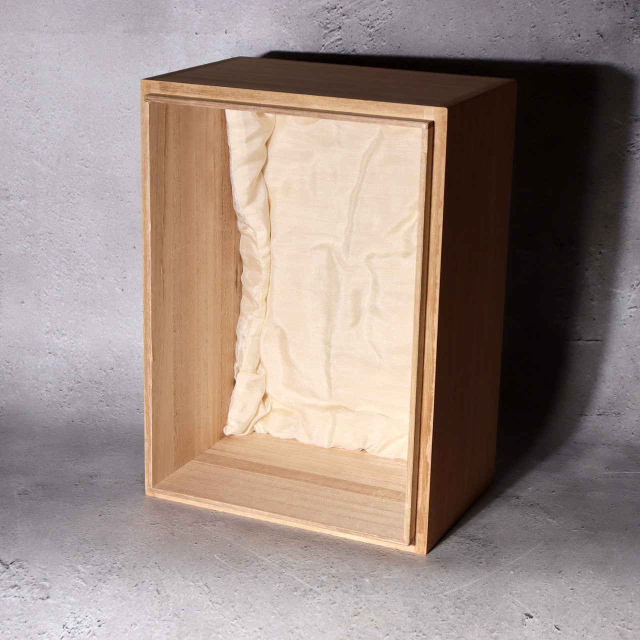 Japanese Hand-Carved Wooden Noh Mask Kojou Refined Old Man Storage Bag MSK53918