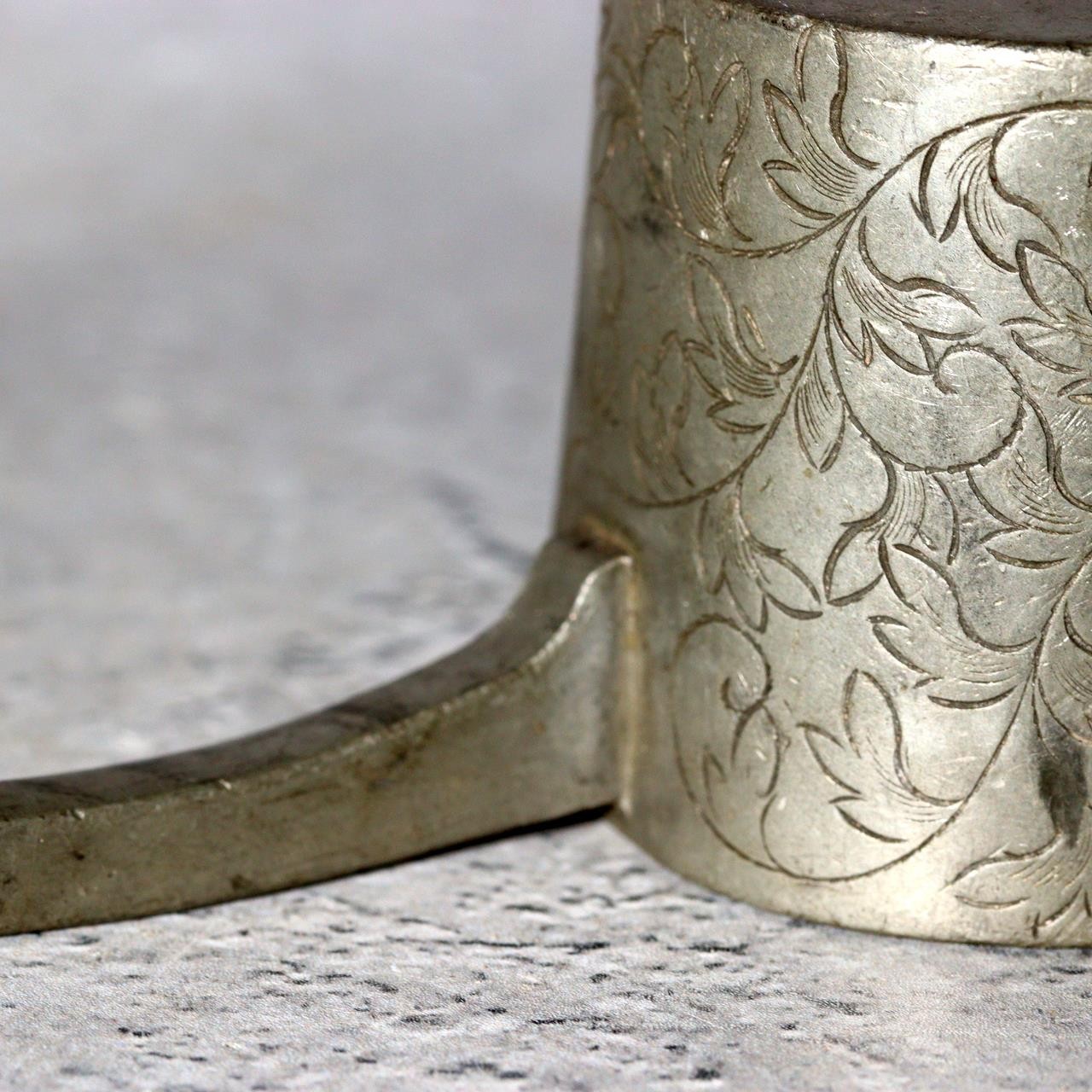 Antique Japanese Pewter Bajou-Shaku Samurai Horseback Sake Ladle Cup Engraved10
