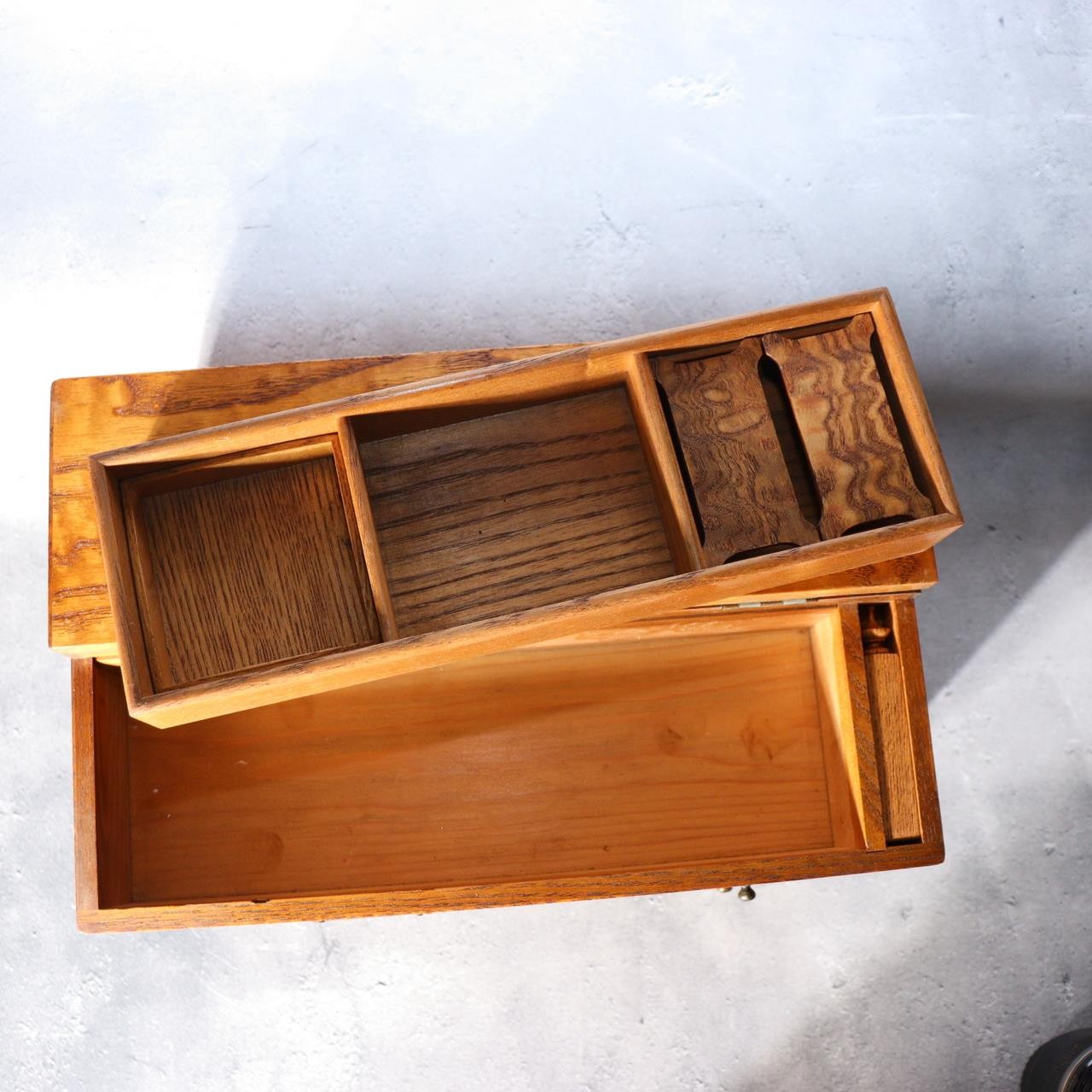 Fine Japanese Haribako - Rare "Tamamoku" Burl & Tiger Grain Wood Sewing Box13