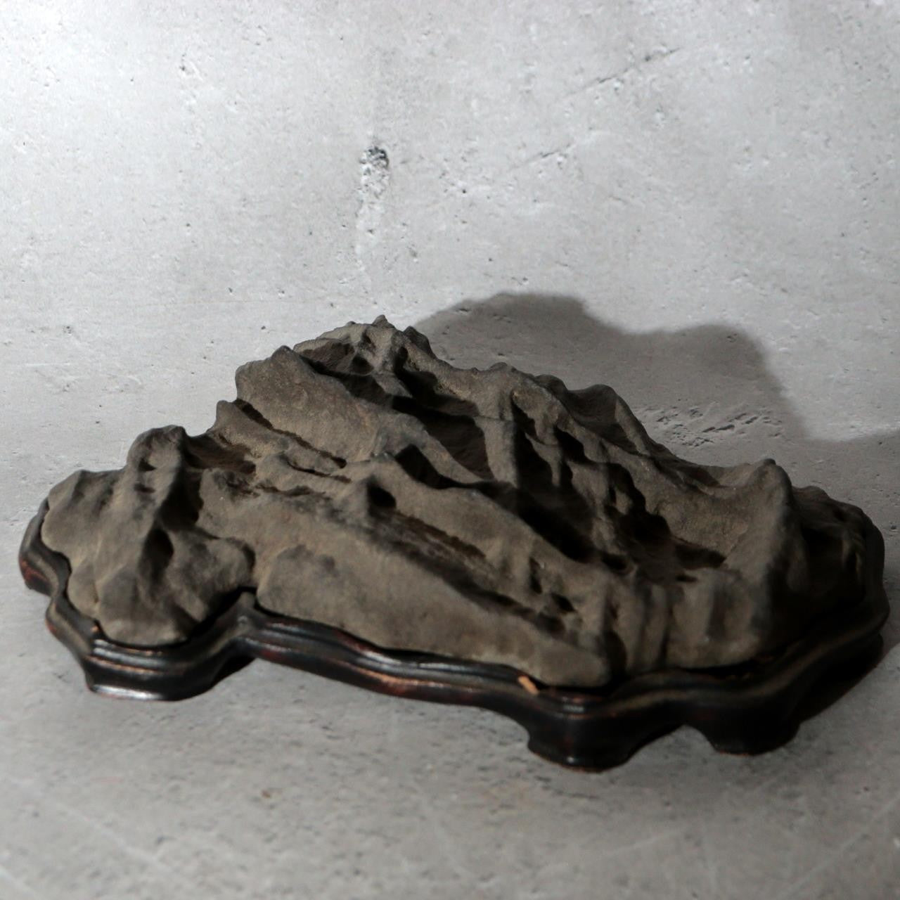 Japanese Suiseki Viewing Stone Mountain Landscape Shape with Wooden Daiza Base1