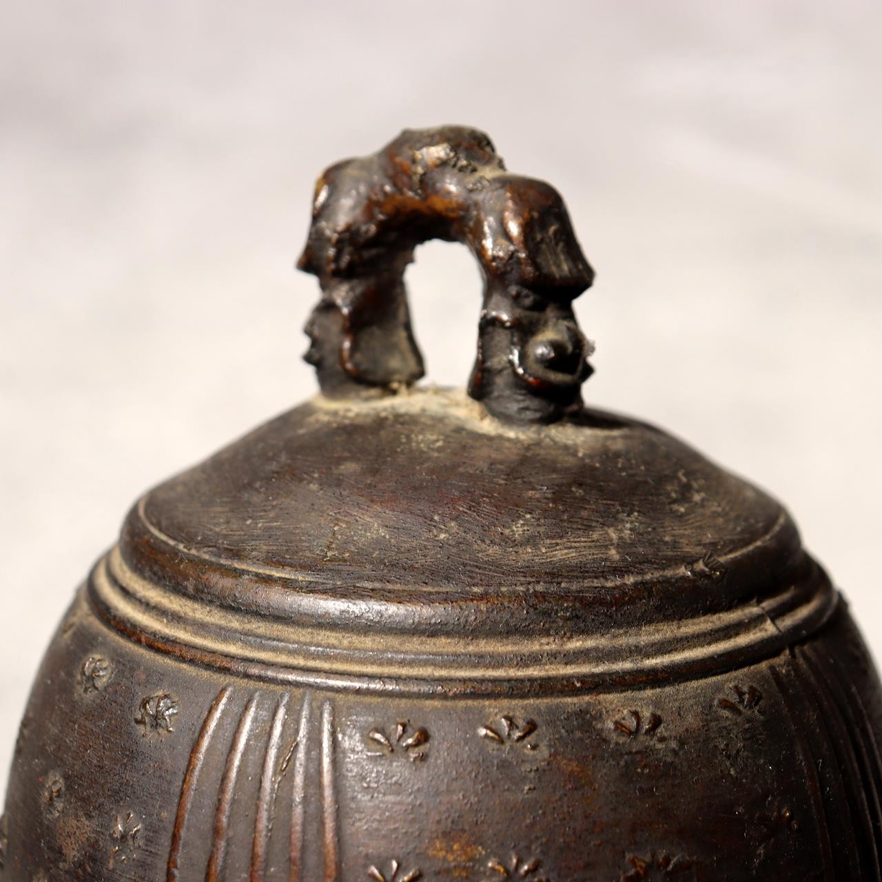 Japanese vintage Temple Bell Hansho Tsurigane Two Bronze Buddhist Sound Chime9