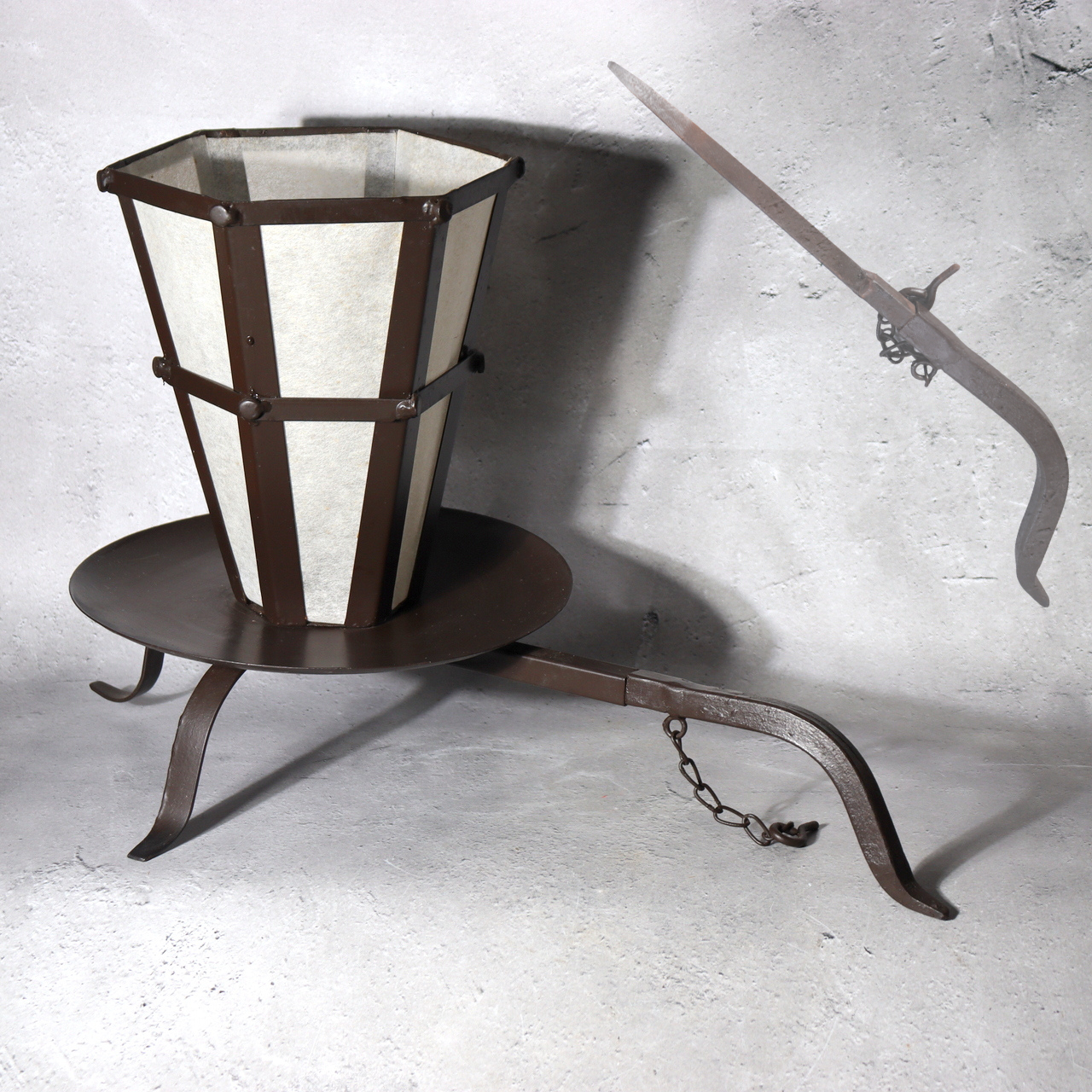 Japanese-Style Lantern Object with Shikomi-Inspired Removable Iron Handle0
