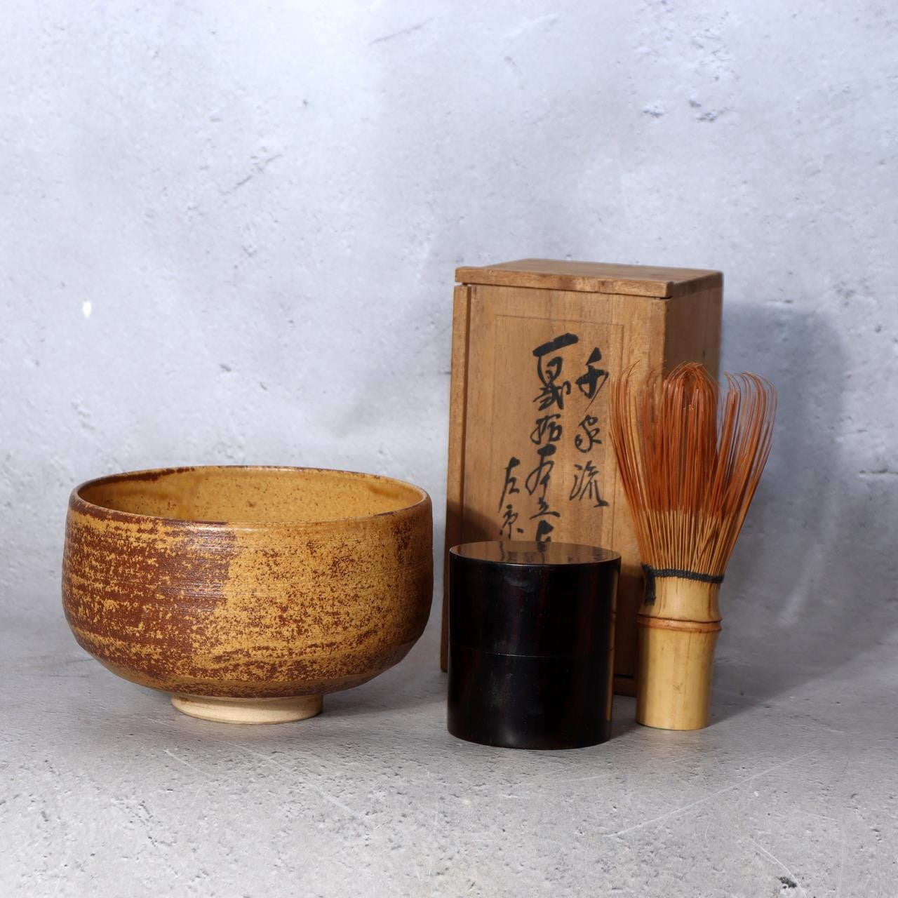 Vintage Japanese Tea Ceremony Set Ceramic Bowl Lacquer Natsume Whisk PCP3010