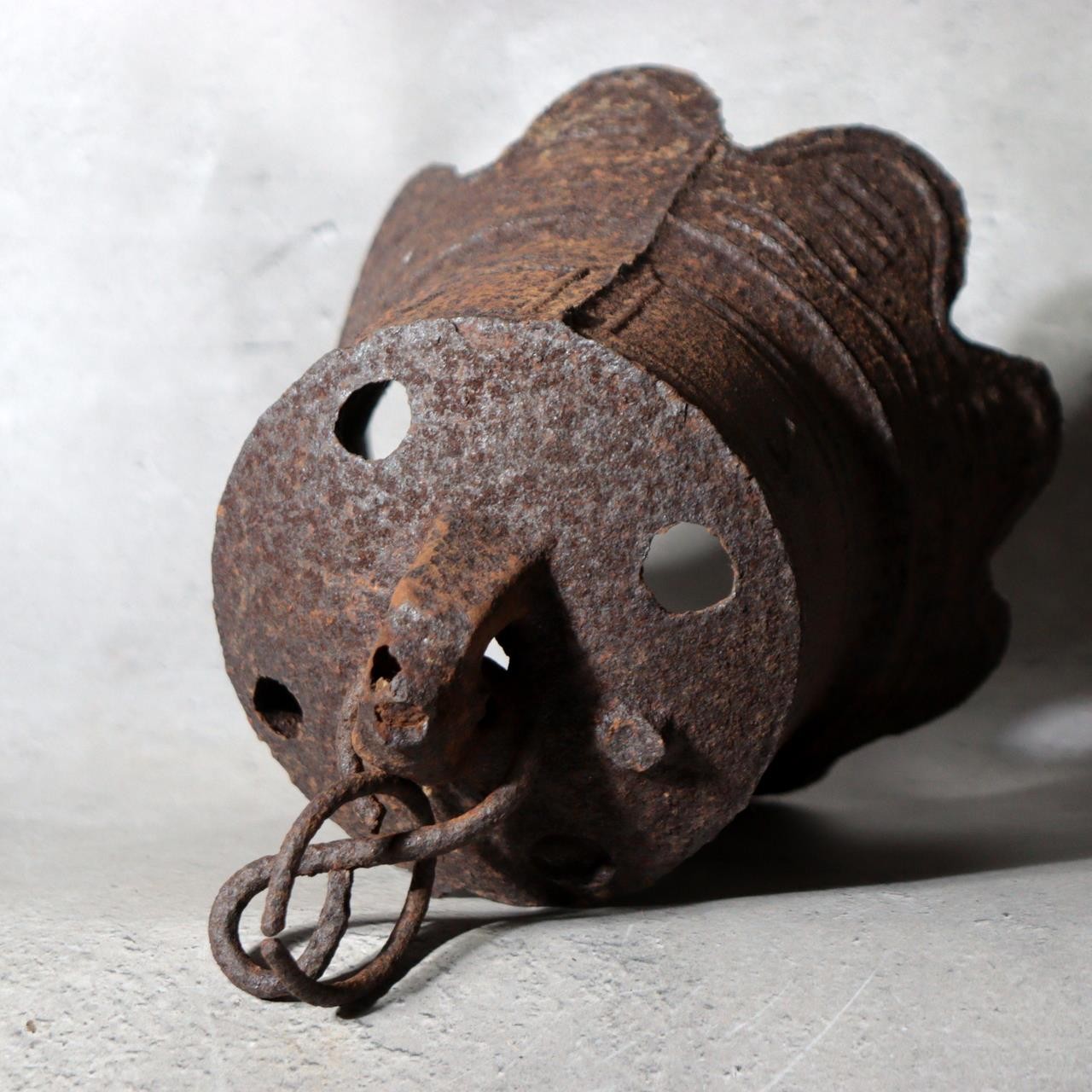 ●●　Antique Japanese Cast Iron Hanging Bell with Raised Kanji Characters BOSa633