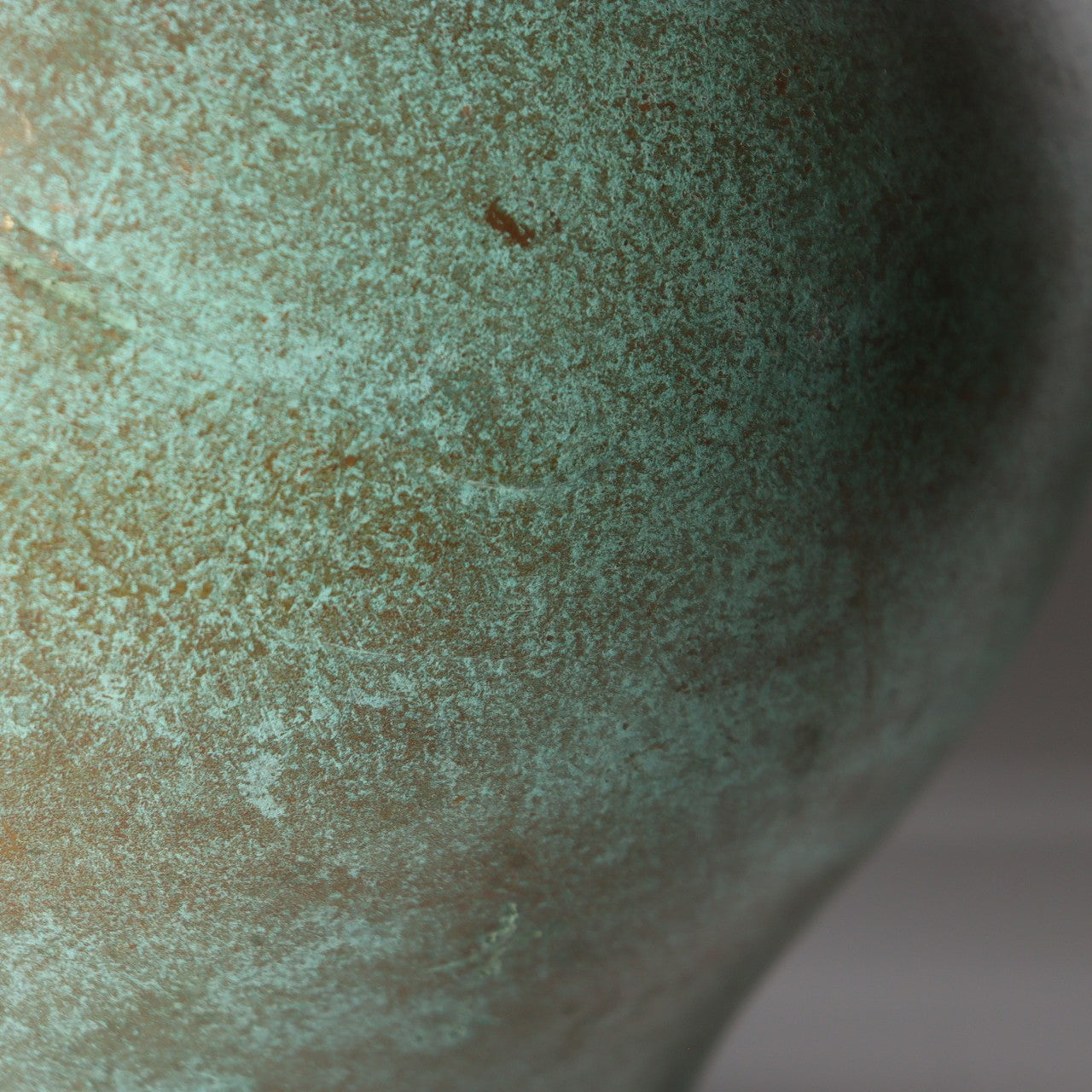 Vintage Heavyweight Japanese Bronze Vase Engraved carp Motif Verdigris Patina7