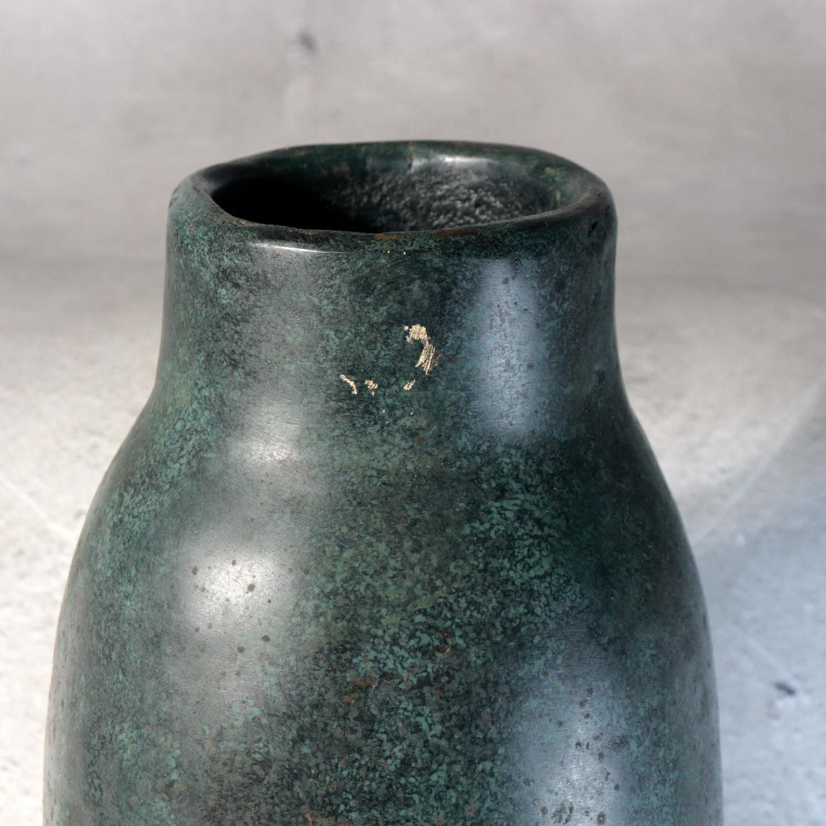 Japanese Bronze Flower Vase Ubu-Yoshi Nishi Professor Tokyo University of Arts10
