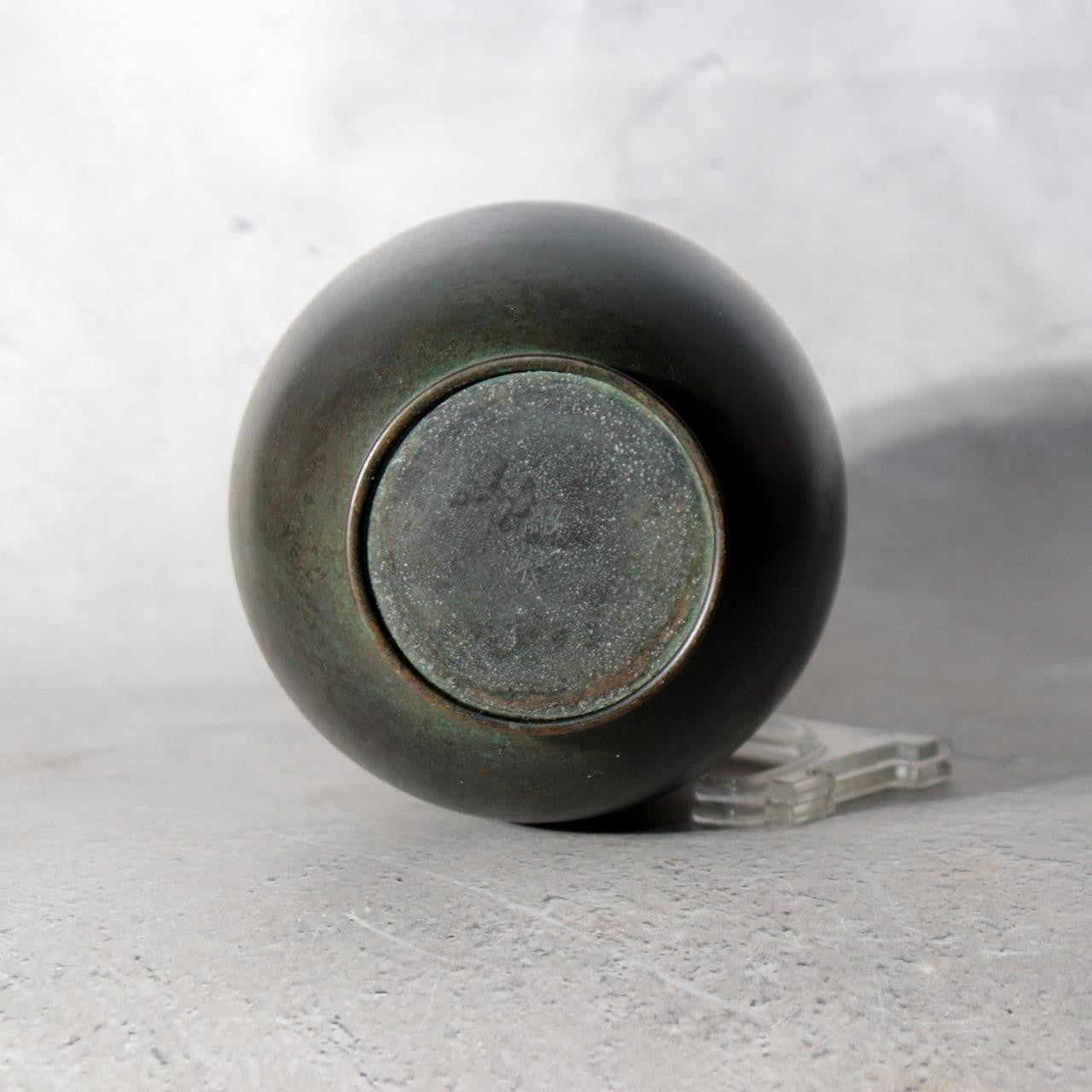 Japanese Cast Bronze Karakane Vase Shoei Kanamori Tomobako BV7694
