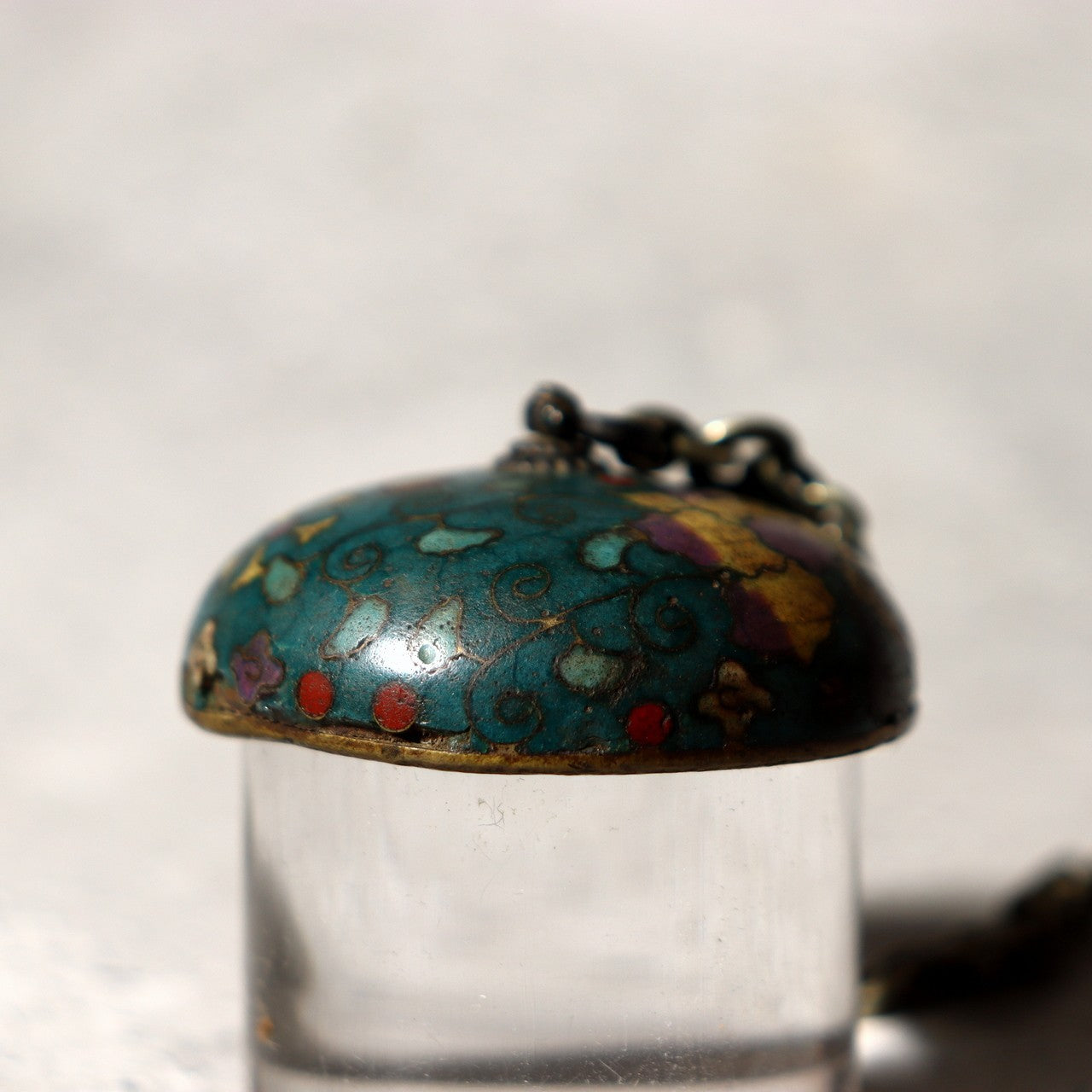 Antique Japanese Cloisonne Enamel Netsuke Sagemono Manju Floral Edo Meiji NW2714