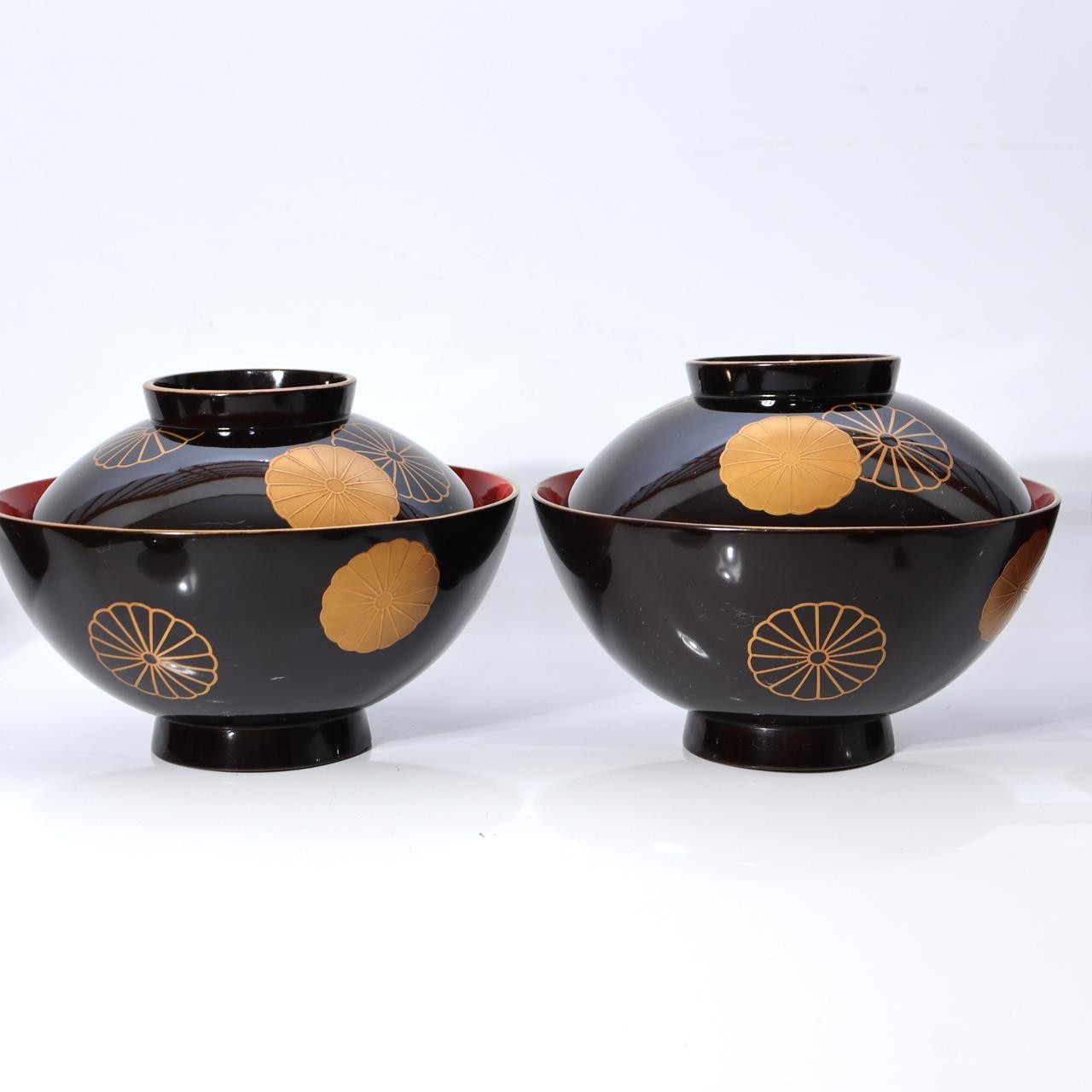 11-Piece Japanese Antique Urushi Lacquerware Set Gold Maki-e Chrysanthemum etc3