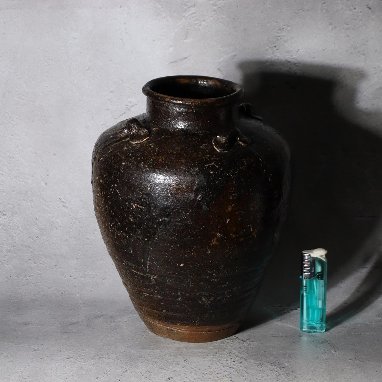 Antique Japanese Shiga Folk Kiln Pottery Iron Glaze Shiji-ko Four-Lug Jar PV3113