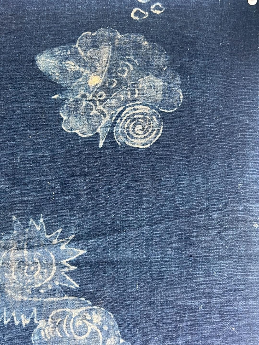 Antique Japanese Kofu Indigo Tsutsugaki Fabric Kaioke Shell Motif 145cm8