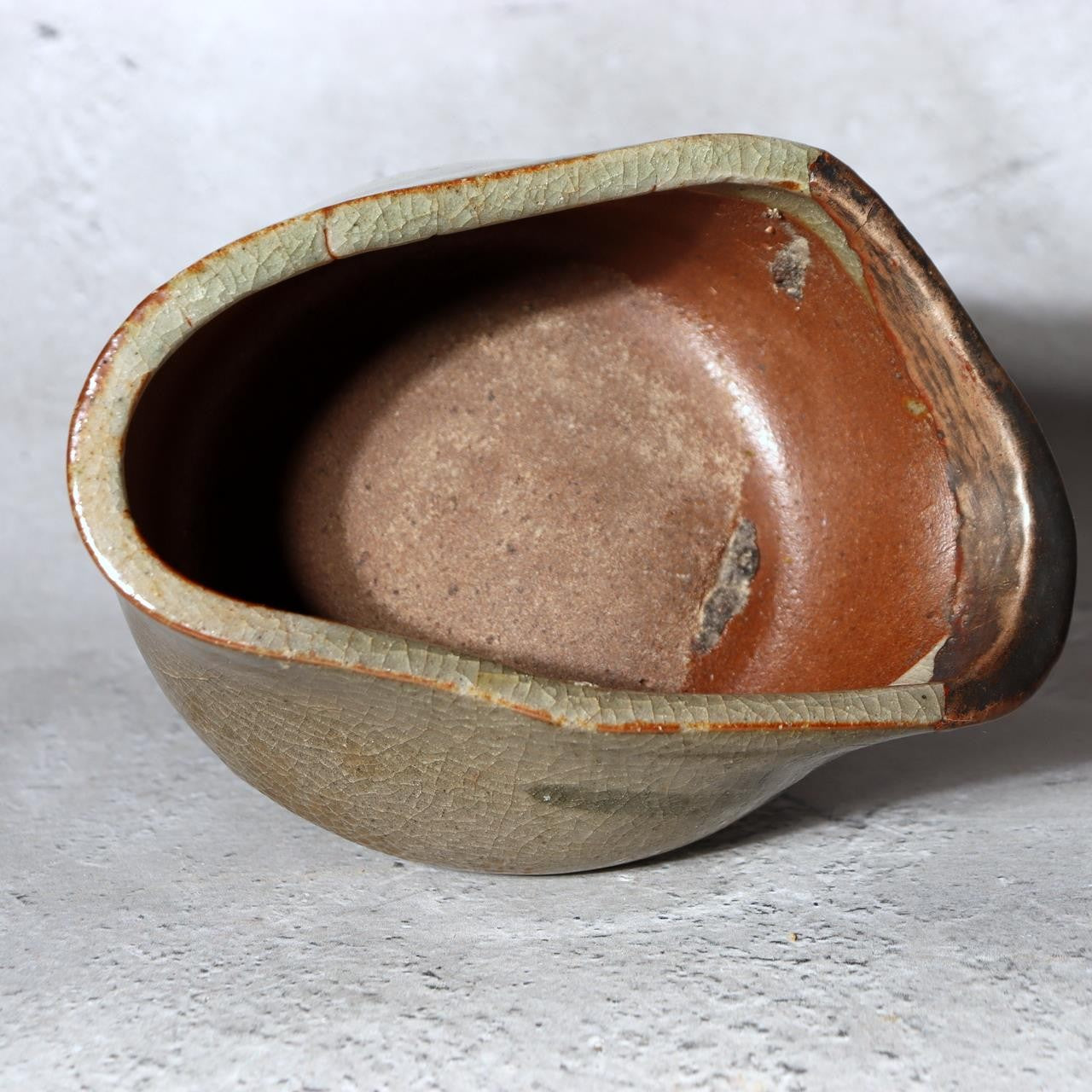 Antique Japanese Karatsu Tea Bowl Chawan Kihara Kiln Distorted Shape Box PCP2775