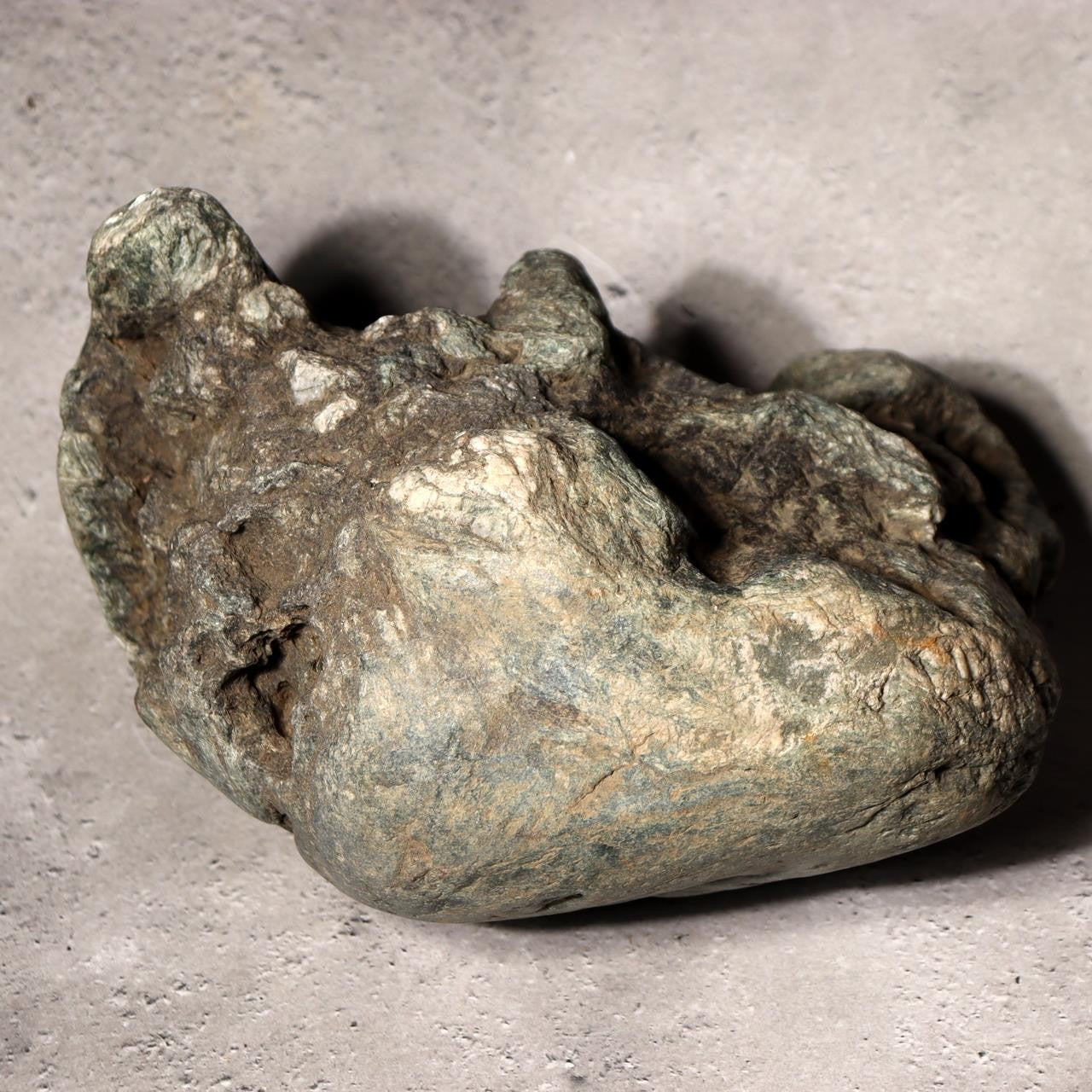 Japanese Suiseki Viewing Stone Green Sanba Chlorite Mountain Landscape 4.2kg12