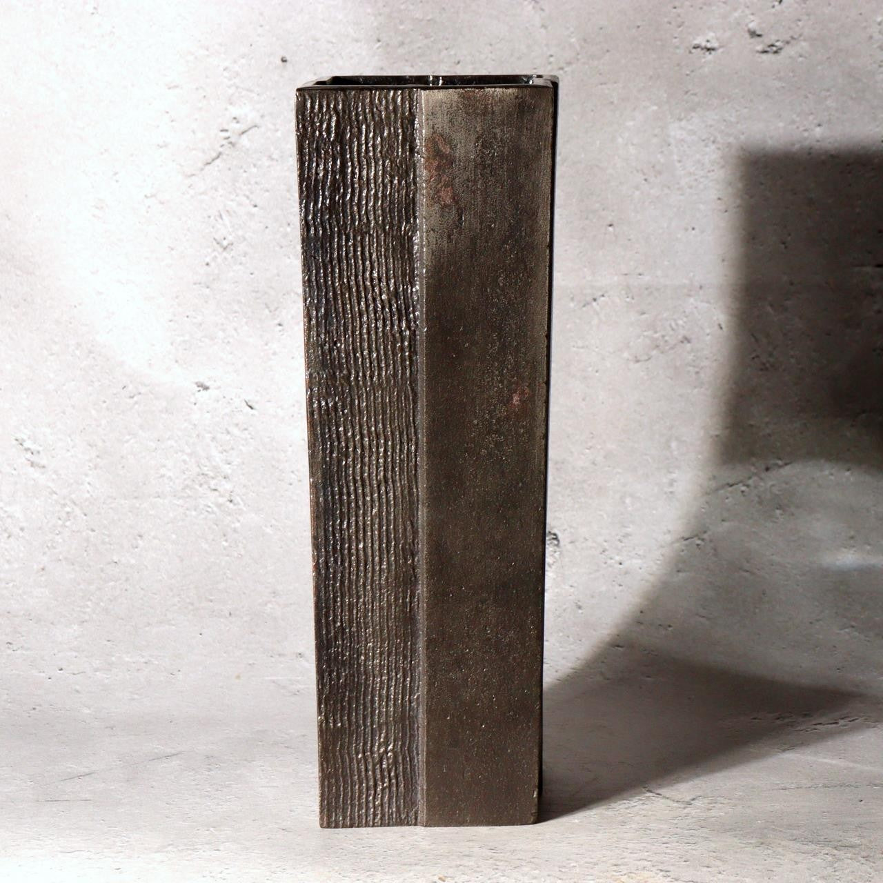 Living National Treasure Keiten Takahashi Iron & Flowing Copper Fusion Vase22