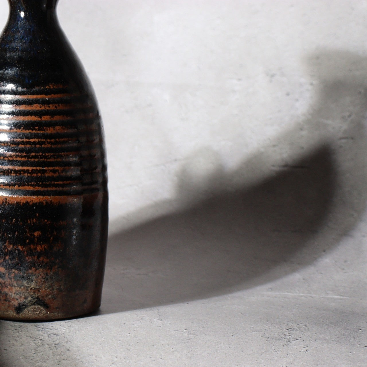 Antique Japanese Seba-yaki Pottery Tokkuri Sake Bottle Nagano Shinshu Vase13