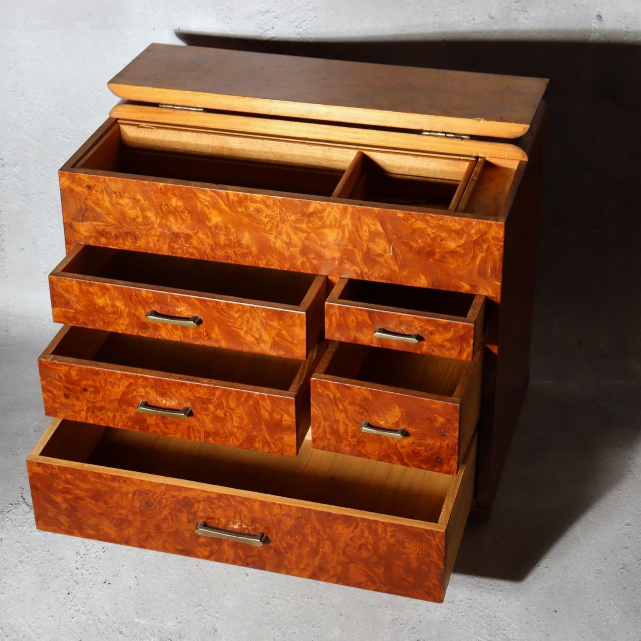 Furniture - Antique Vintage -