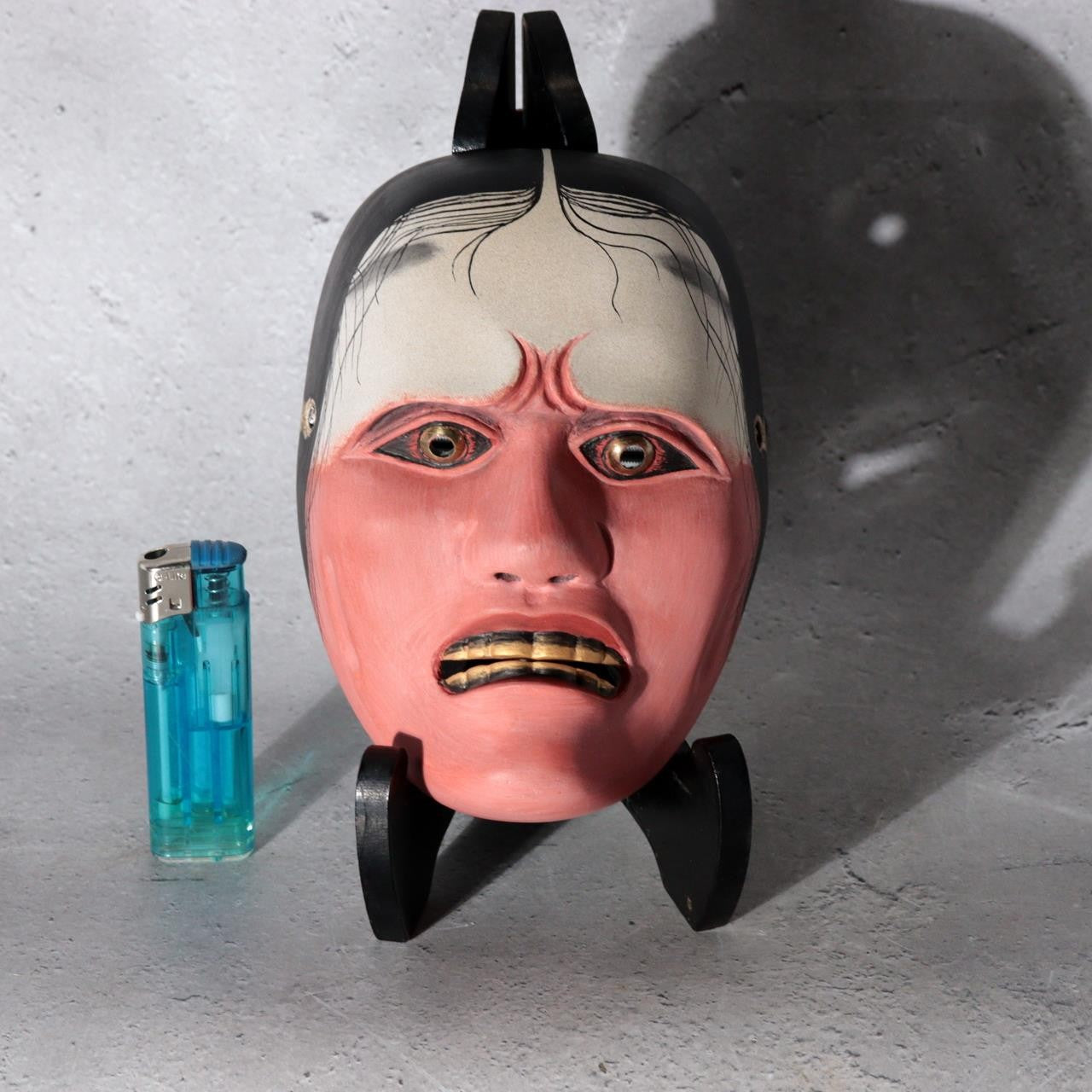 Japanese Small Hand-Carved Wooden Noh Mask Hashihime with Bag MSK5453